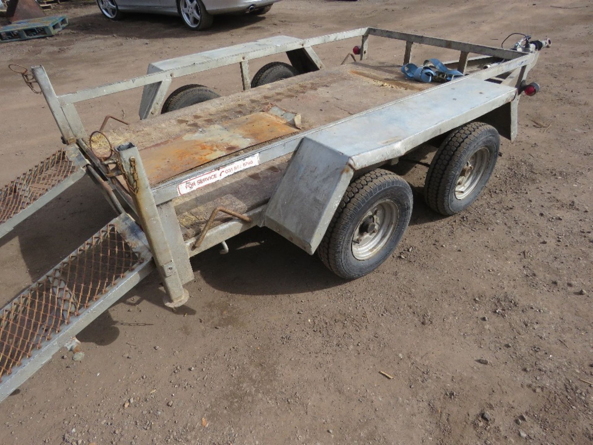 KUBOTA 36 MINI EXCAVATOR PACKAGE CONSISTING OF 4NO BUCKETS, HYDRAULIC BREAKER, MINI DIGGER TRAILER A - Image 16 of 18