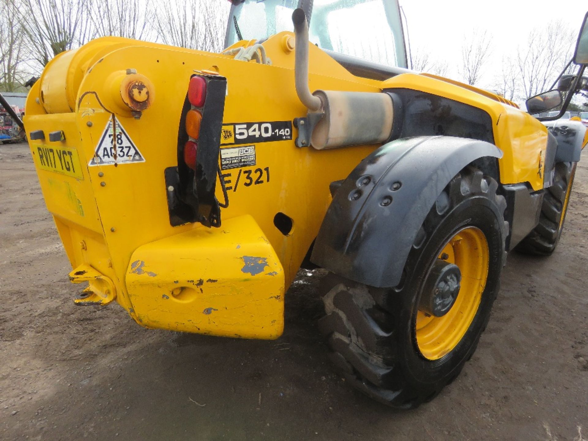 JCB 540-140 TELEHANDLER REG:RV17 YGT WITH V5. 14METRE REACH, 4 TONNE LIFT, 9676 REC HOURS. OWNED FRO - Bild 6 aus 14