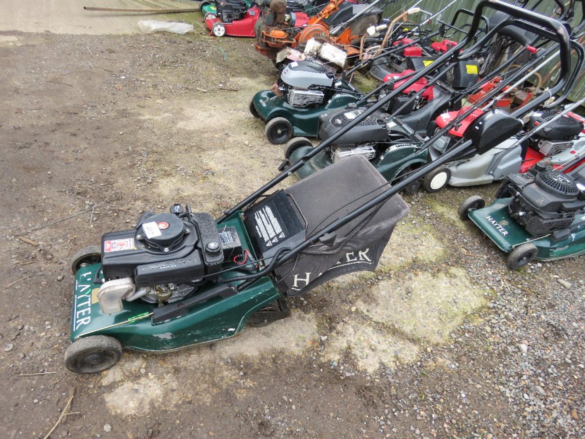 PETROL ENGINE ROLLER MOWER, NO COLLECTOR.....THIS LOT IS SOLD UNDER THE AUCTIONEERS MARGIN SCHEME, T - Image 2 of 4