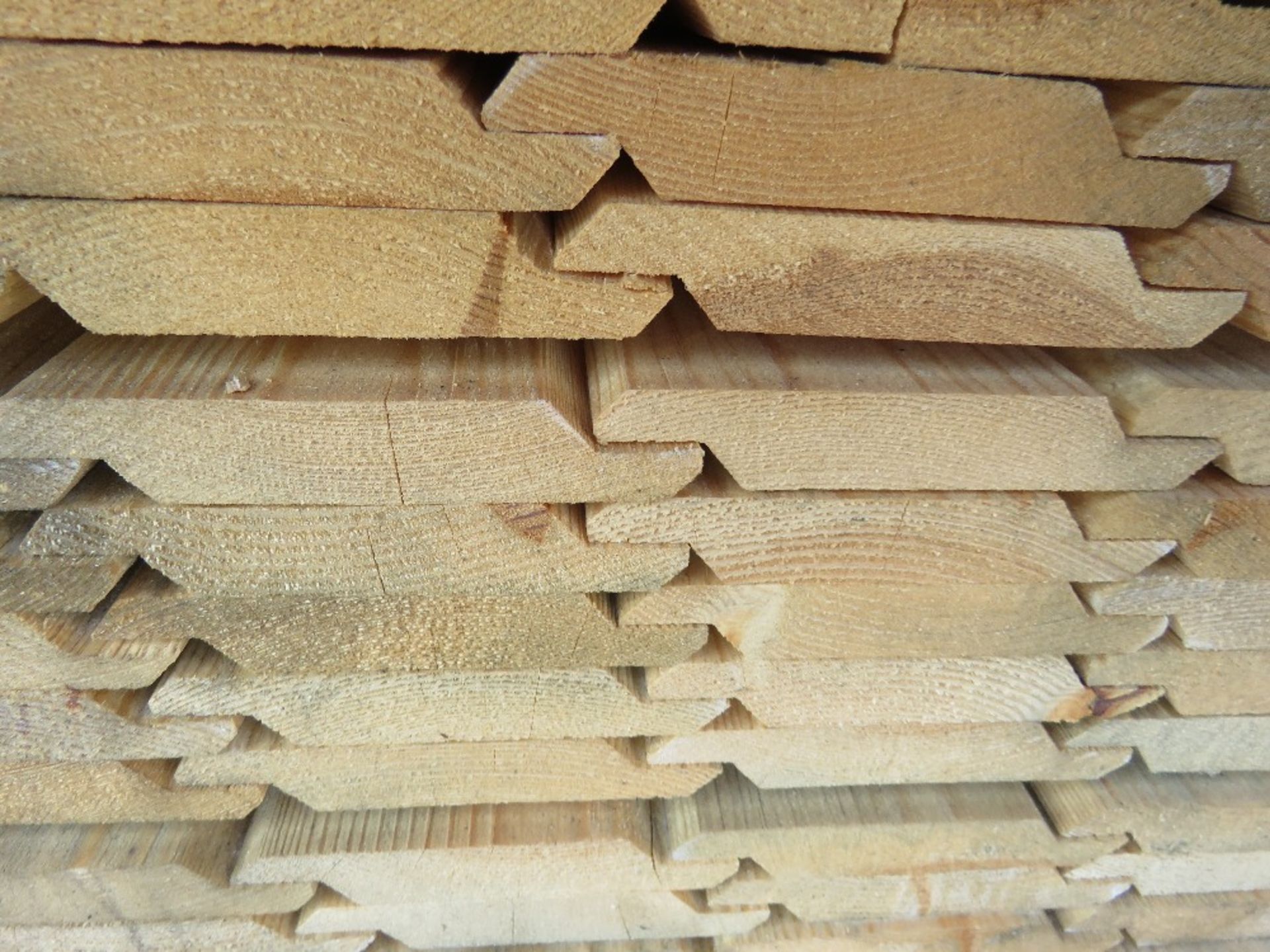 LARGE PACK OF UNTREATED SHIPLAP TIMBER BOARDS 1.83M X 100MM APPROX. - Image 3 of 3