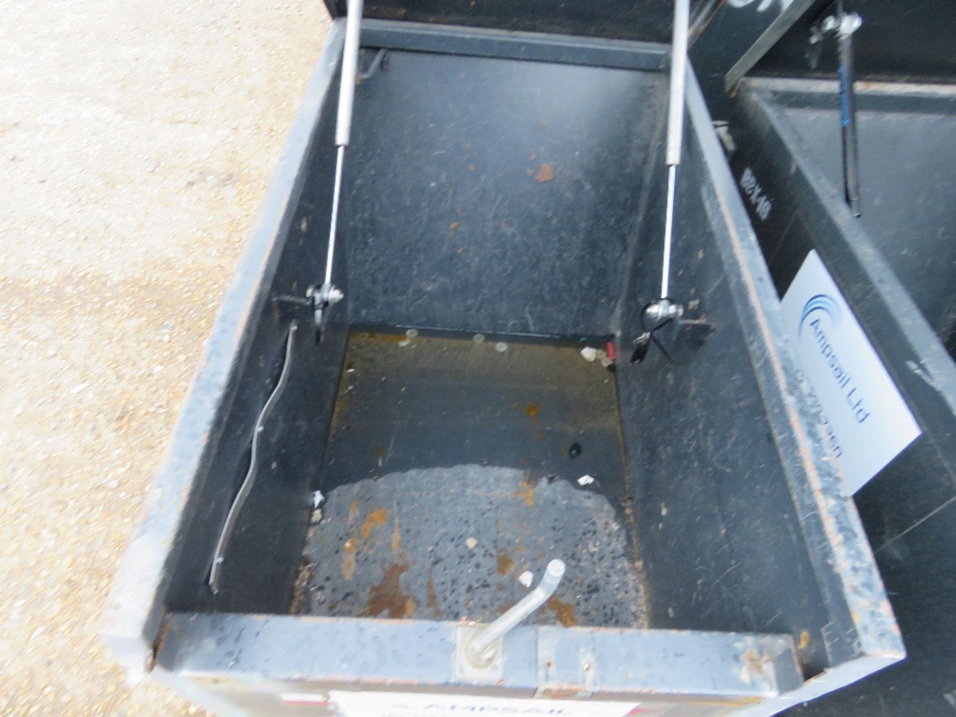 ARMORGARD HEAVY DUTY TOOL BOX BARROW UNLOCKED WITH KEYS AS SHOWN. SOURCED FROM COMPANY LIQUIDATION. - Bild 2 aus 2