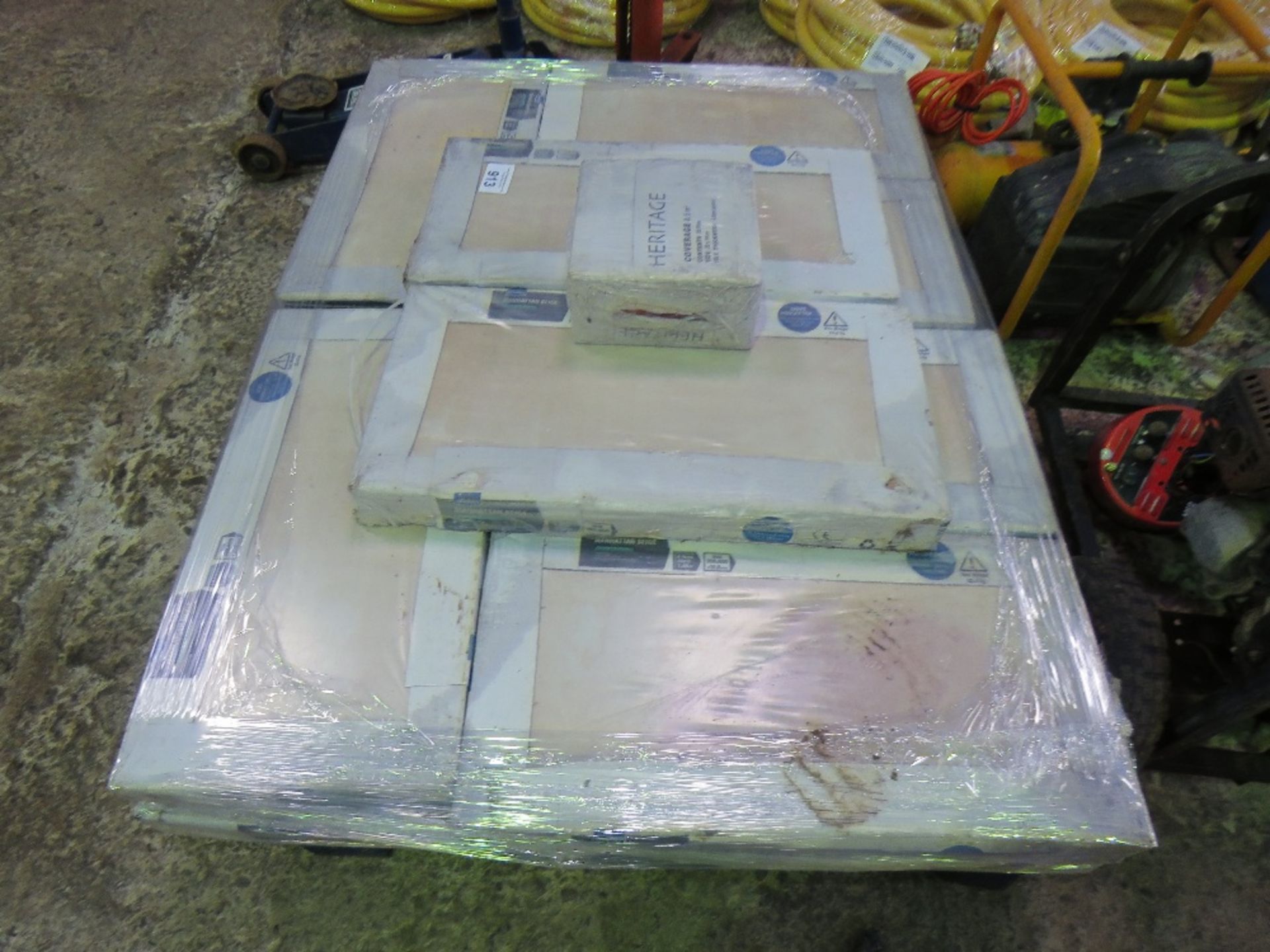 PALLET OF MANHATTEN BEIGE CERAMIC TILES.....THIS LOT IS SOLD UNDER THE AUCTIONEERS MARGIN SCHEME, TH - Image 2 of 3