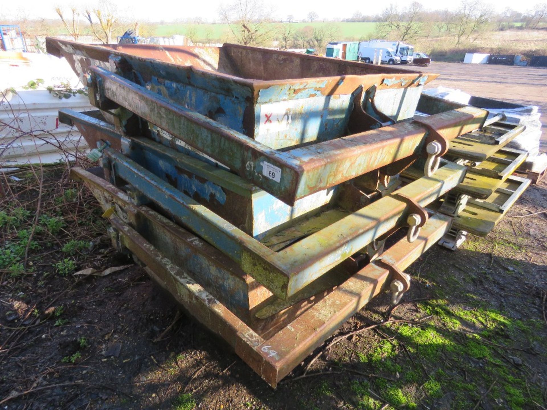 3 X CONQUIP 1000LITRE BOAT SKIPS. - Image 2 of 4