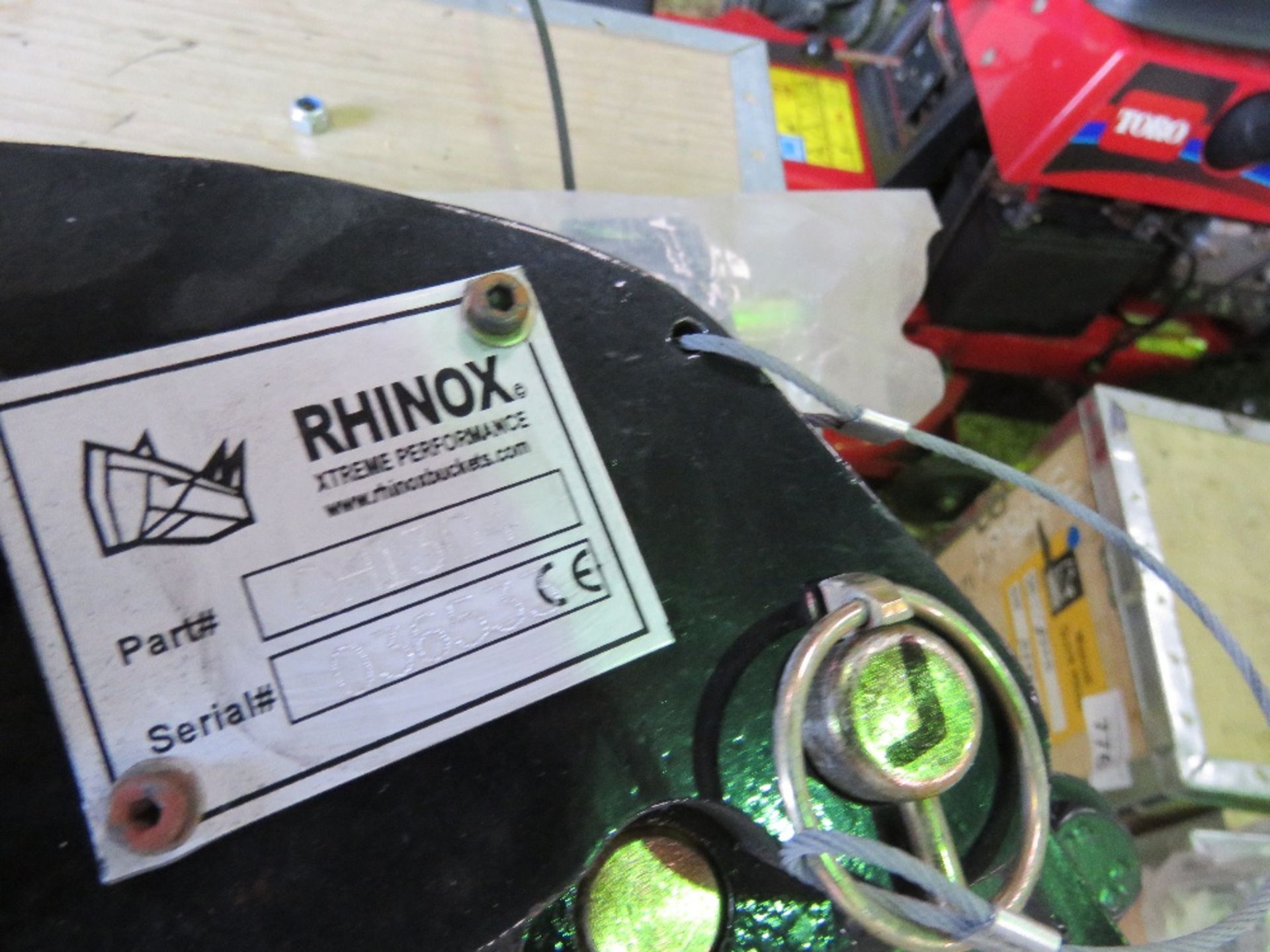 RHINOX MODEL 1304 MANUAL QUICK HITCH ASSEMBLY FOR MINI EXCAVATOR, BOXED, UNUSED. - Image 4 of 5