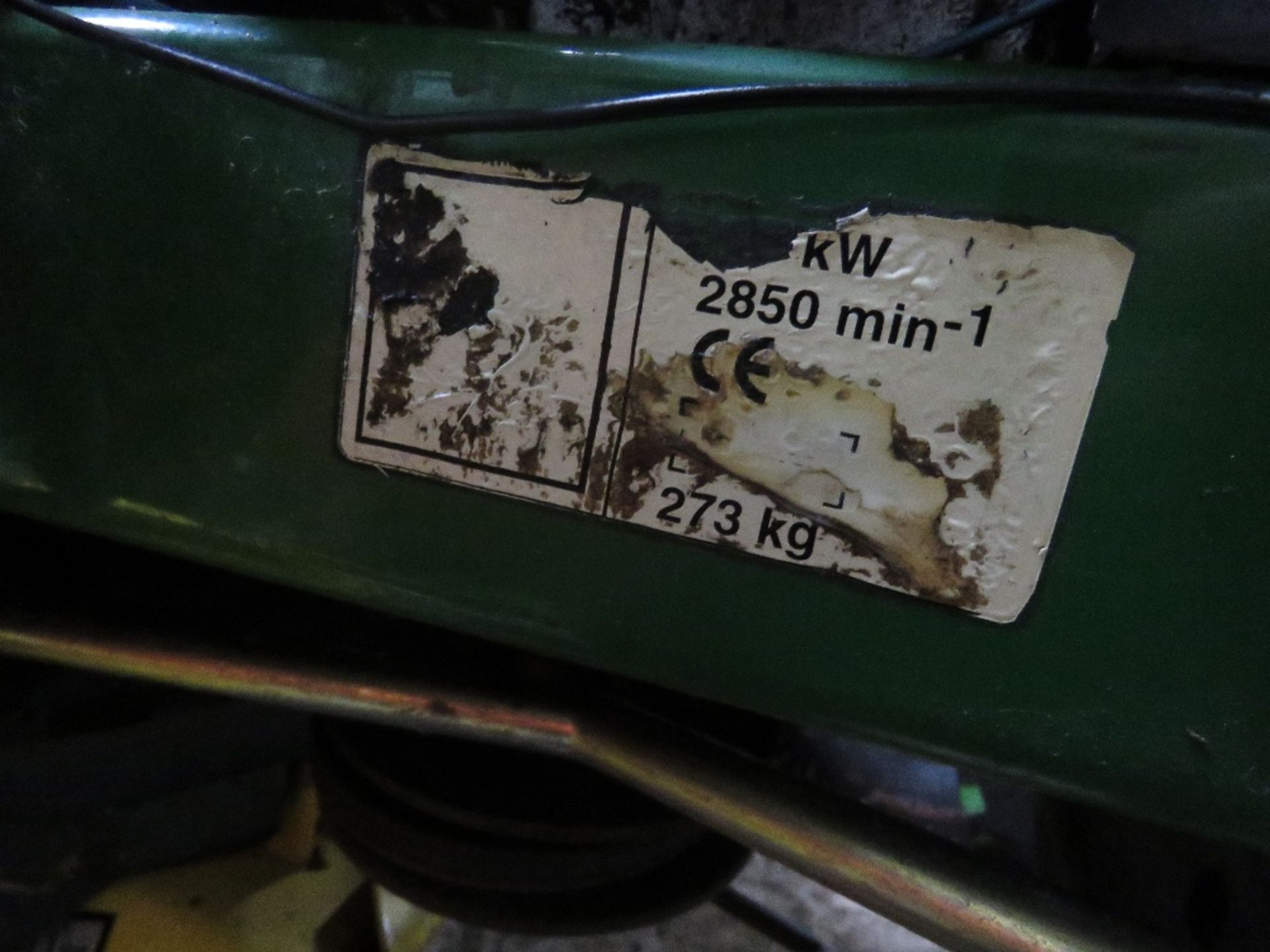 JOHN DEERE LTR155 RIDE ON LAWNMOWER. WHEN TESTED WAS SEEN TO RUN, DRIVE AND MOWER ENGAGED. ....THIS - Image 6 of 6