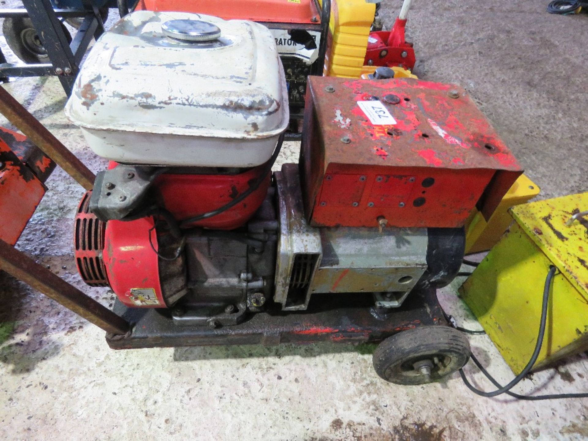 HONDA WHEELED OLD TYPE PETROL ENGINED GENERATOR....SOURCED FROM DEPOT CLOSURE. - Image 2 of 5