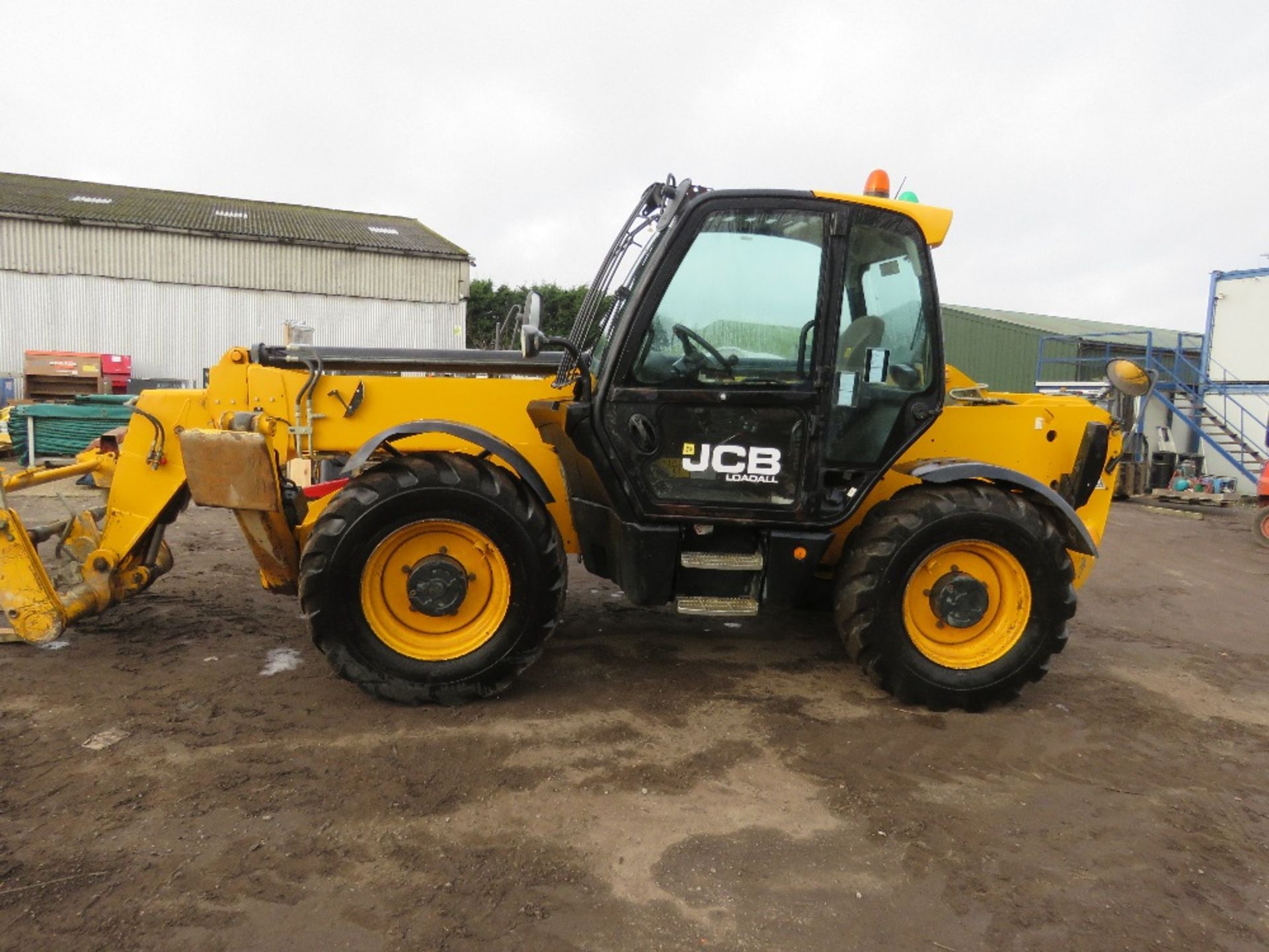 JCB 540-140 TELEHANDLER REG:RV17 YGT WITH V5. 14METRE REACH, 4 TONNE LIFT, 9676 REC HOURS. OWNED FRO