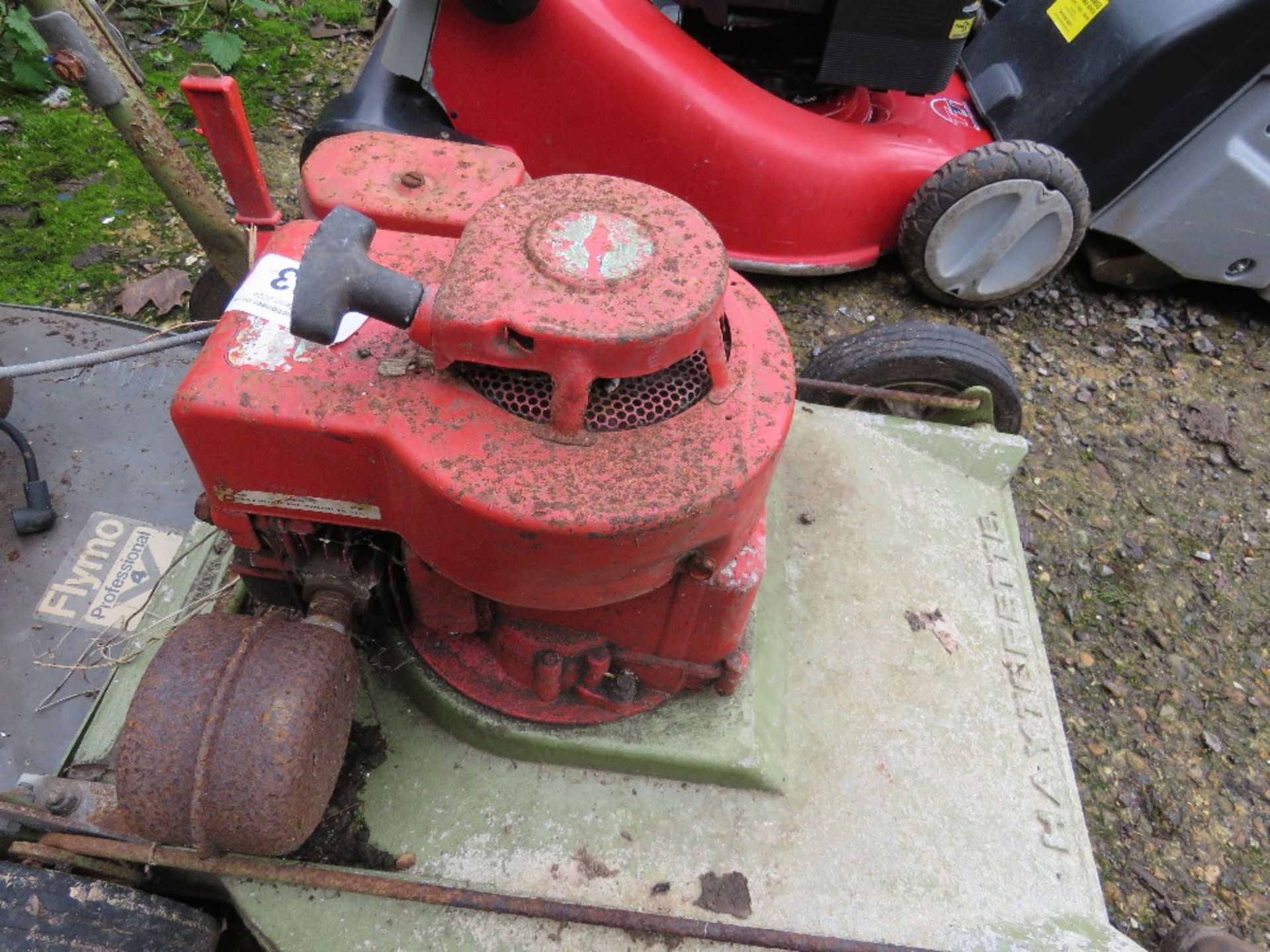 HAYTERETTE PETROL LANMOWER.....THIS LOT IS SOLD UNDER THE AUCTIONEERS MARGIN SCHEME, THEREFORE NO VA - Image 3 of 3