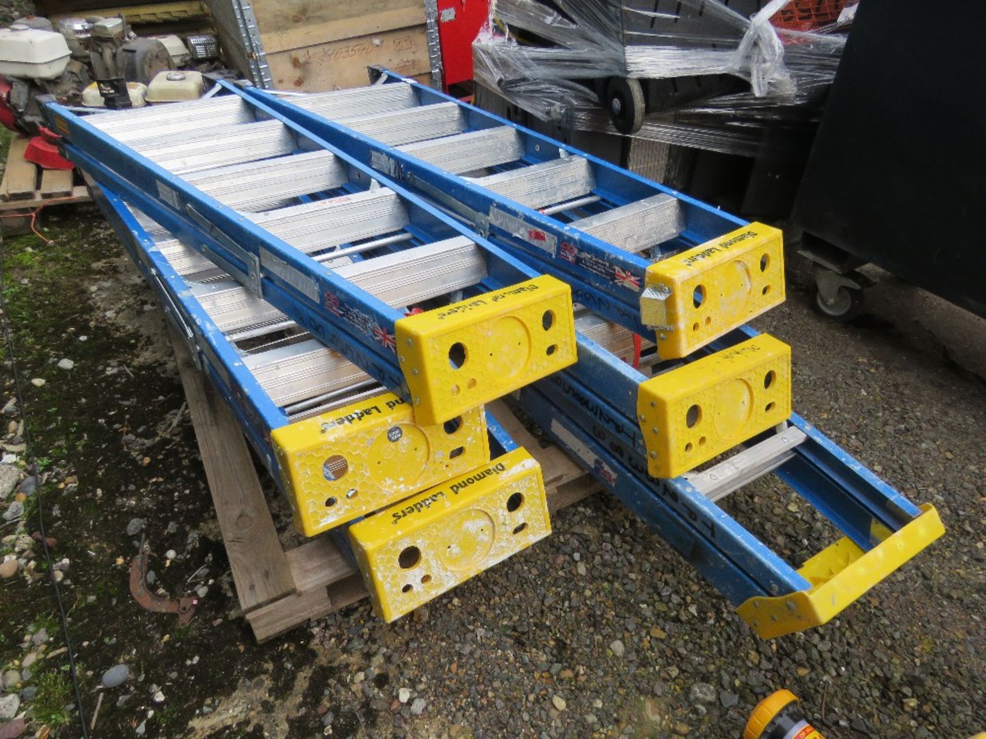 6NO GRP STEP LADDERS. - Image 3 of 4