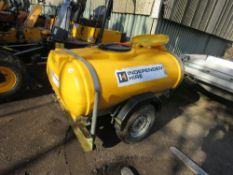 TRAILER ENGINEERING SINGLE AXLED WATER BOWSER.