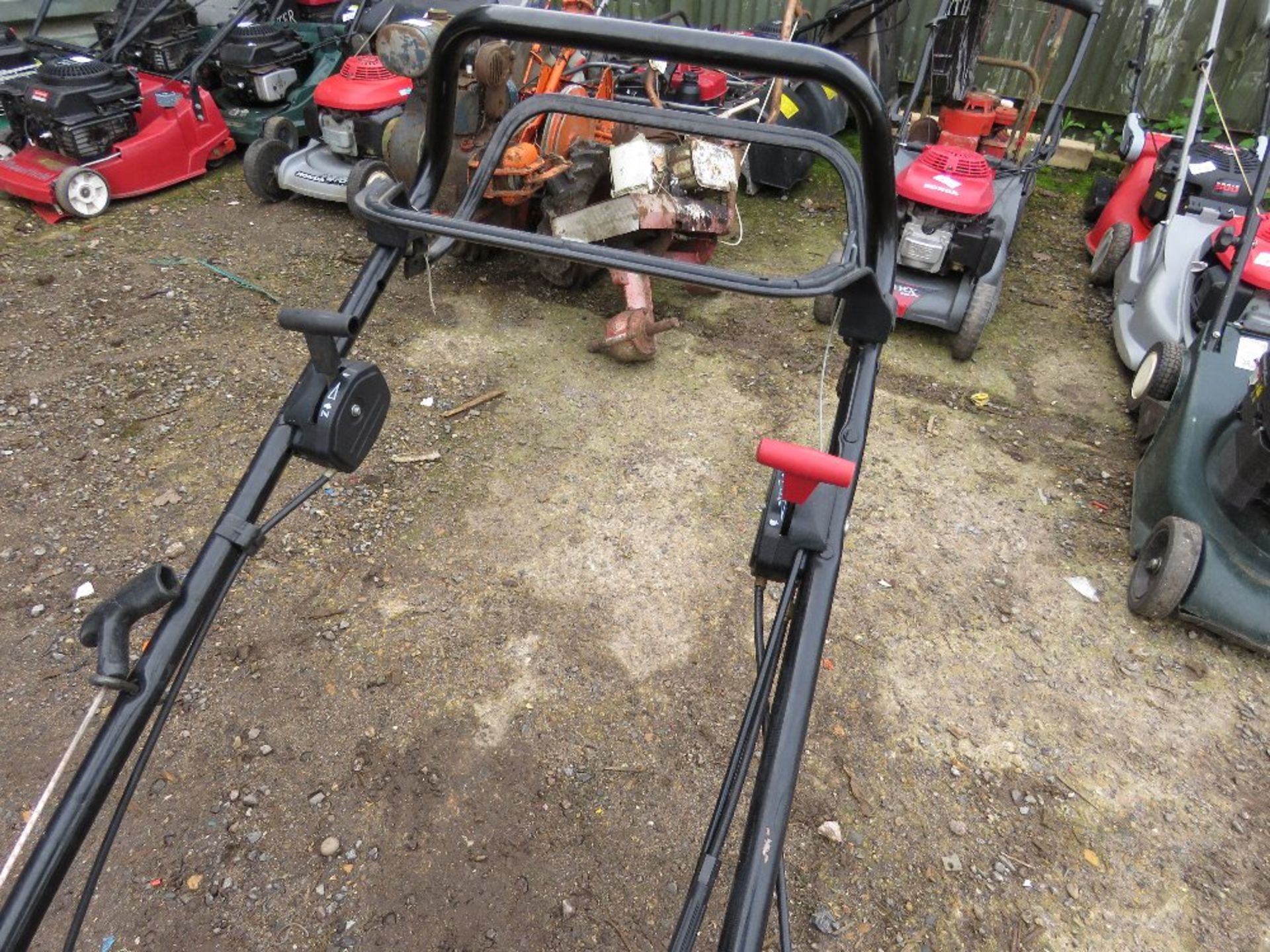 HAYTER HARRIER 41 PETROL ENGINE ROLLER MOWER, NO COLLECTOR.....THIS LOT IS SOLD UNDER THE AUCTIONEER - Image 4 of 4