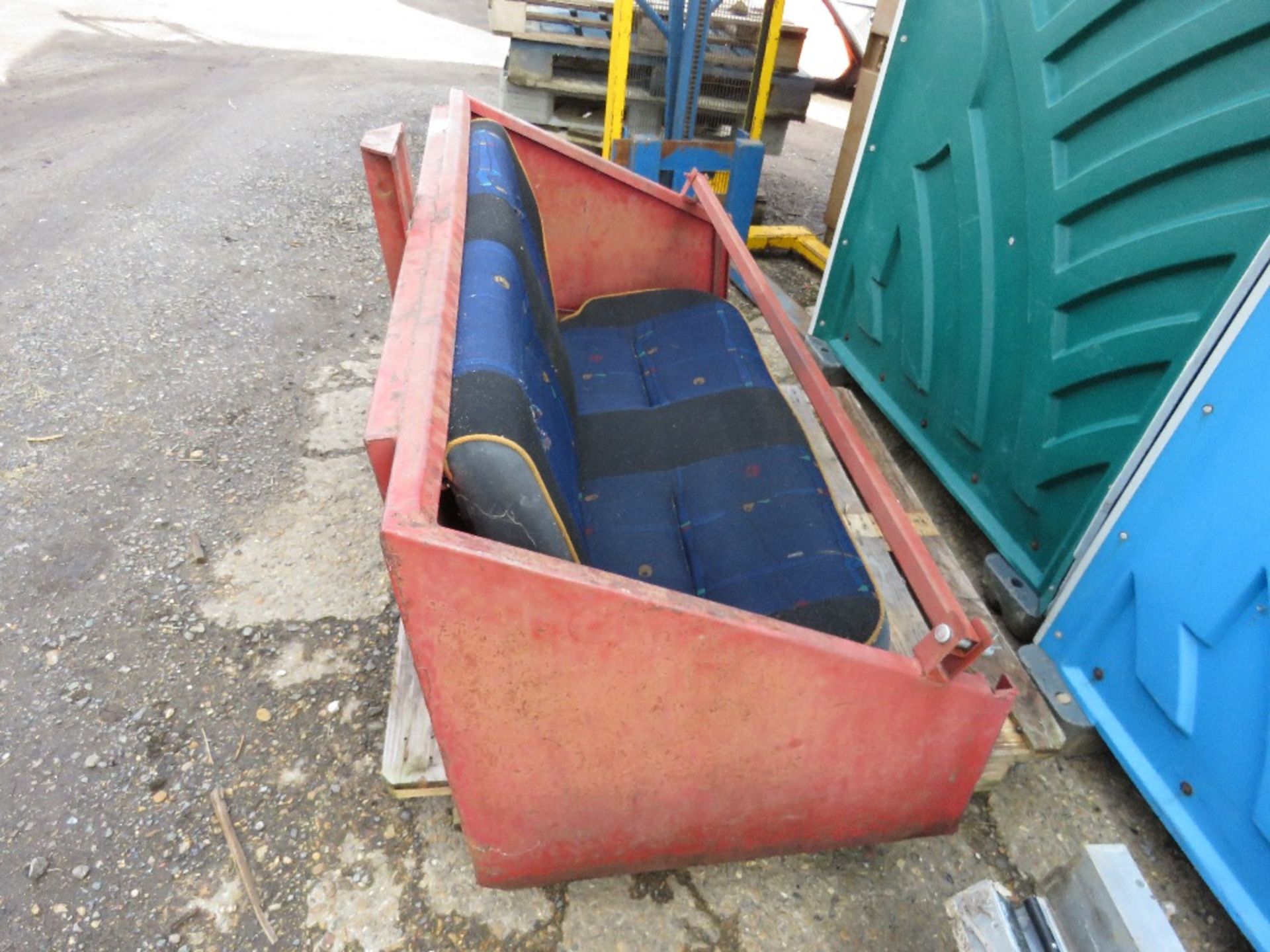 TRANSPORT BOX WITH BUILT IN SEATING AND SAFETY BAR. PREVIOUSLY USE ON MASSEY FERGUSON 35 TYPE TRACTO - Image 3 of 3