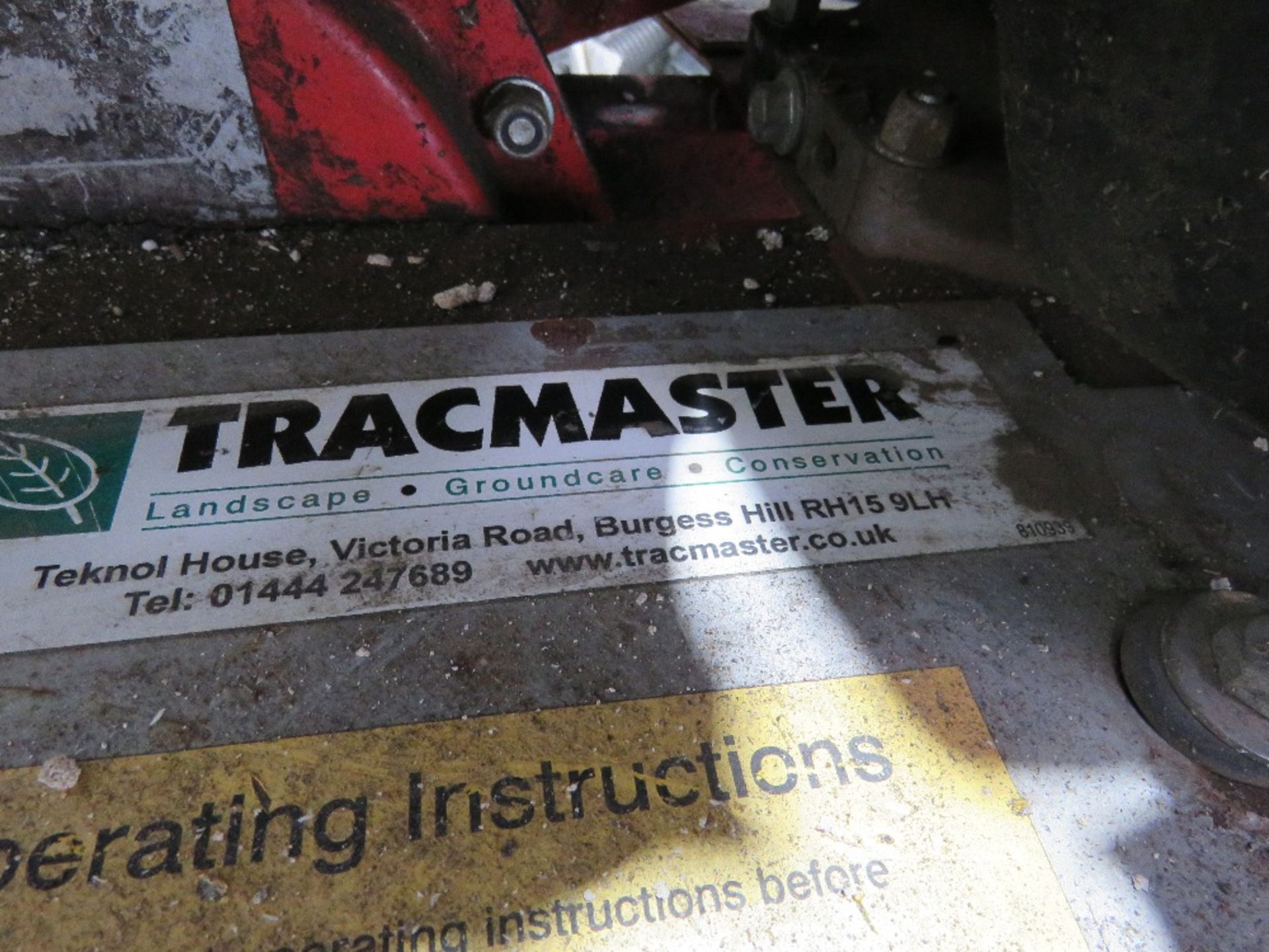 TRACMASTER 5HP HONDA ENGINE ROTORVATOR. DIRECT FROM LOCAL RETIRING BUILDER. THIS LOT IS SOLD UN - Image 8 of 8