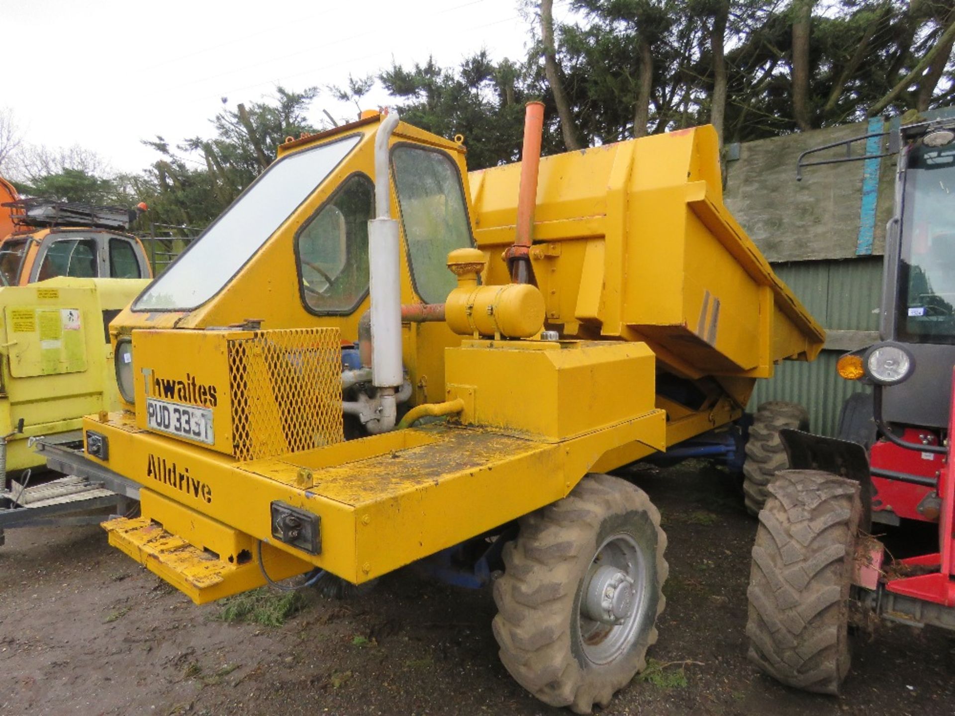 THWAITES ALLDRIVE FORWARD CONTROL DUMPER. 4 WHEEL STEER. WHEN TESTED WAS SEEN TO DRIVE, STEER AND TI - Image 3 of 14