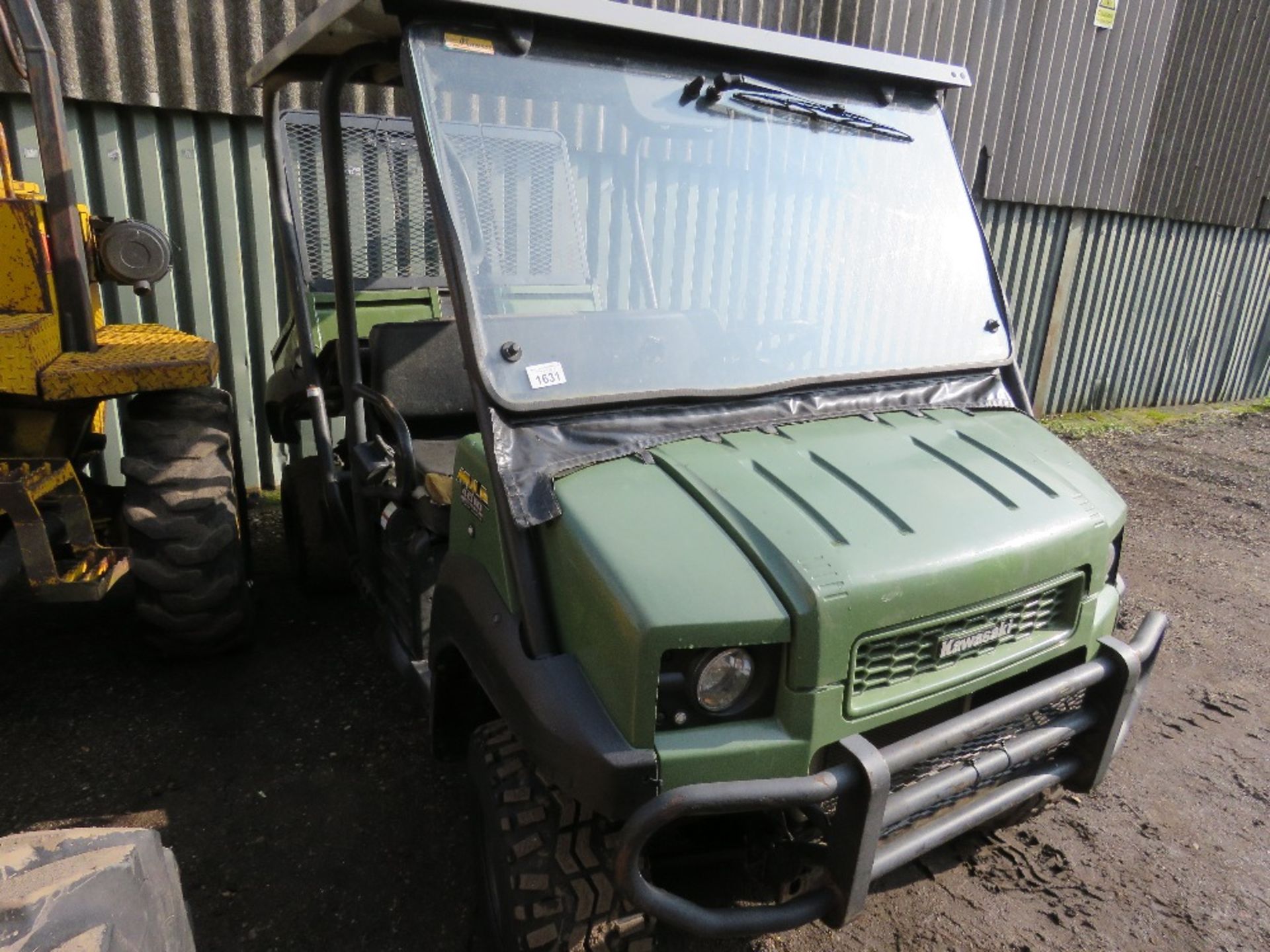 KAWASAKI MULE 4010 LONG WHEEL BASE OFF ROAD BUGGY RTV. 3869 REC HOURS. ELECTRIC POWERED TIPPING - Image 2 of 13