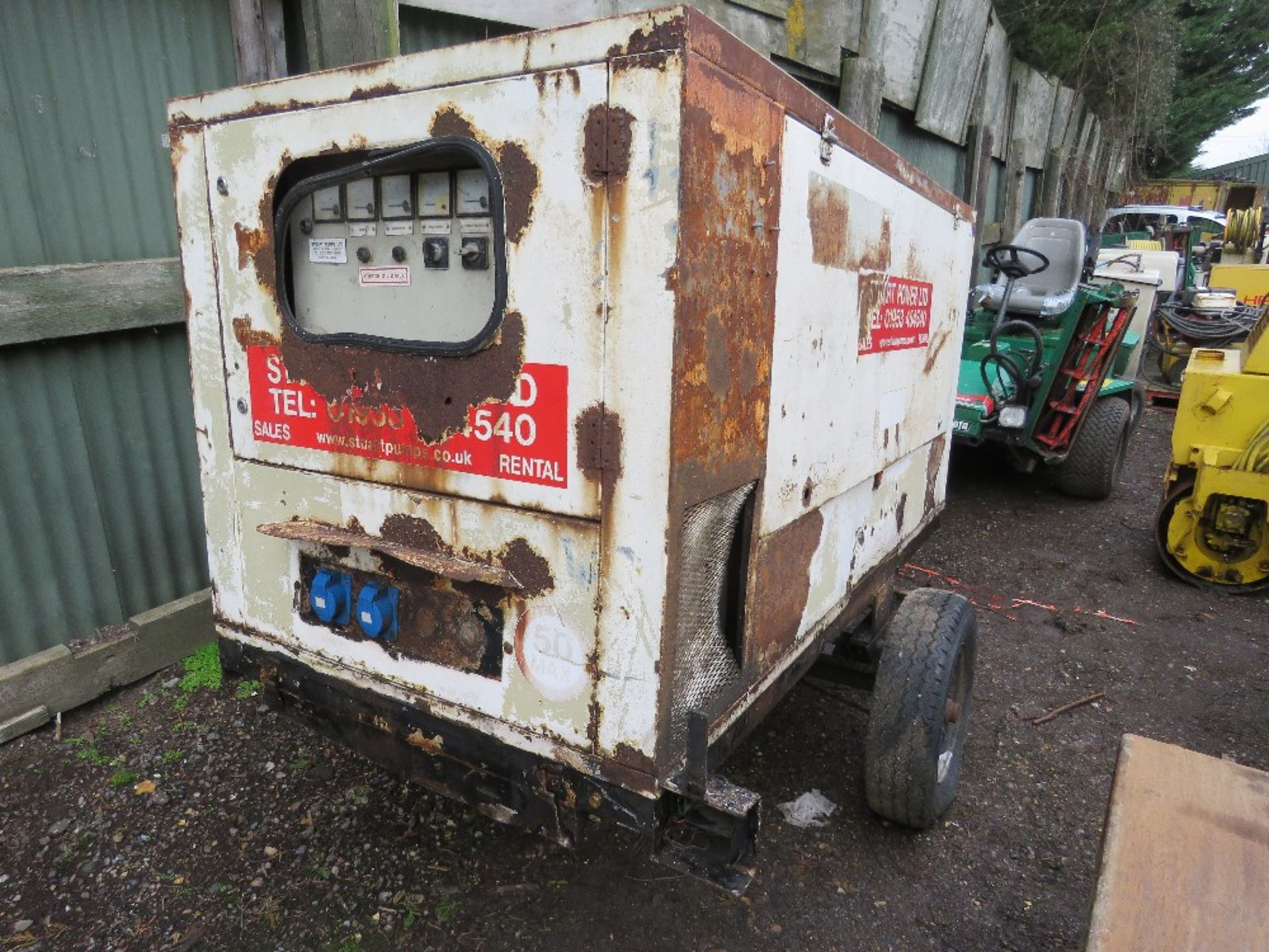 HATZ DIESEL ENGINED 20KVA TOWED GENERATOR SET, LEROY SOMER BACKEND FITTED. SOURCED FROM FARM CLOSURE - Image 4 of 9