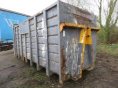 HOOK LOADER BIN, ROLLONOFF TYPE, 40YARD CAPACITY APPROX WITH FULL WIDTH REAR DOOR. DIRECT FROM LOCAL