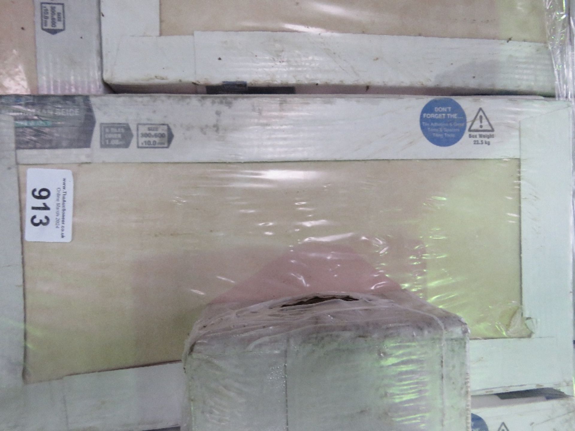 PALLET OF MANHATTEN BEIGE CERAMIC TILES.....THIS LOT IS SOLD UNDER THE AUCTIONEERS MARGIN SCHEME, TH - Image 3 of 3