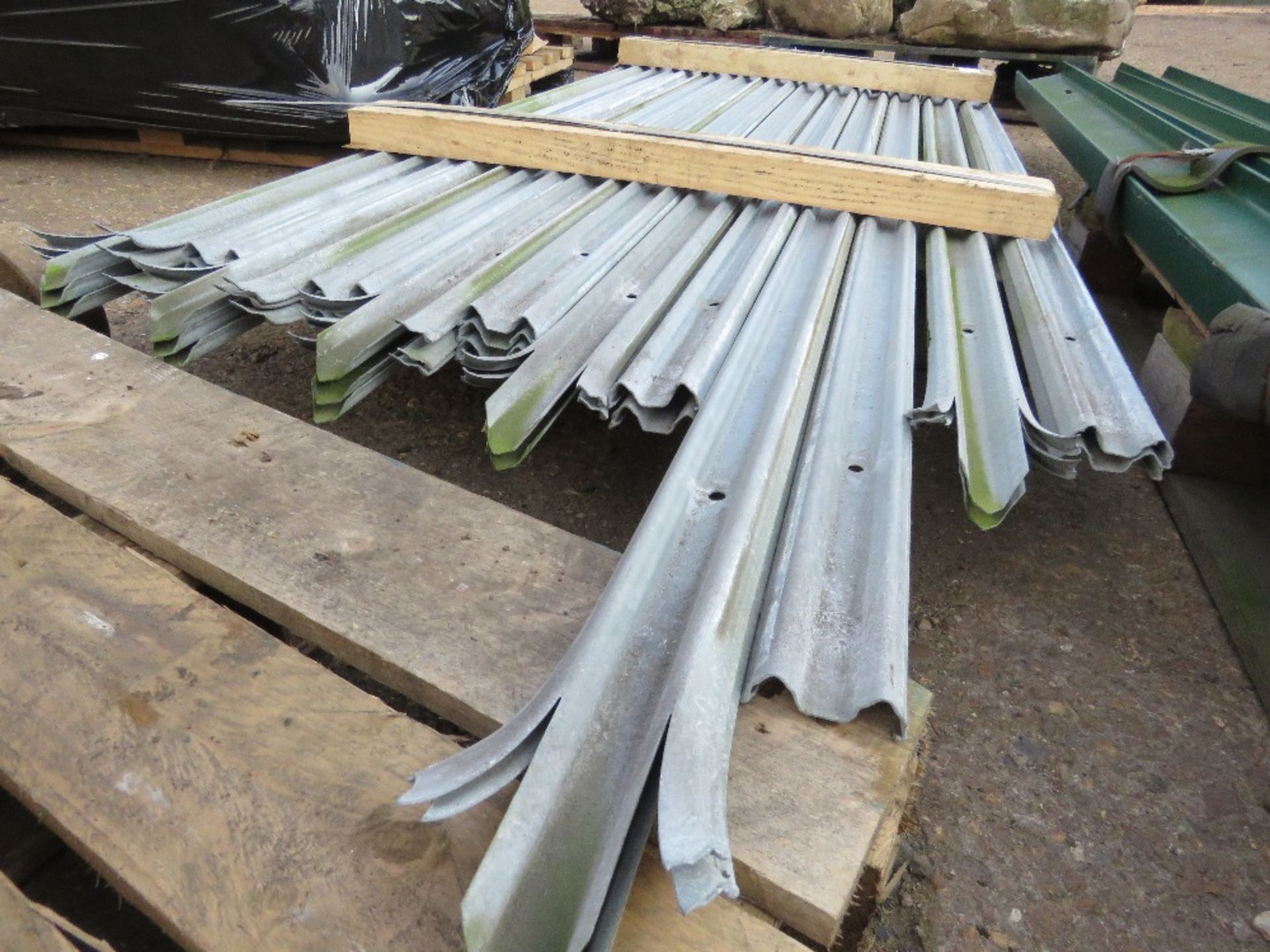 QUANTITY OF GALVANISED PALLISADE FENCING PALES 2.04M LENGTH APPROX. - Image 5 of 5