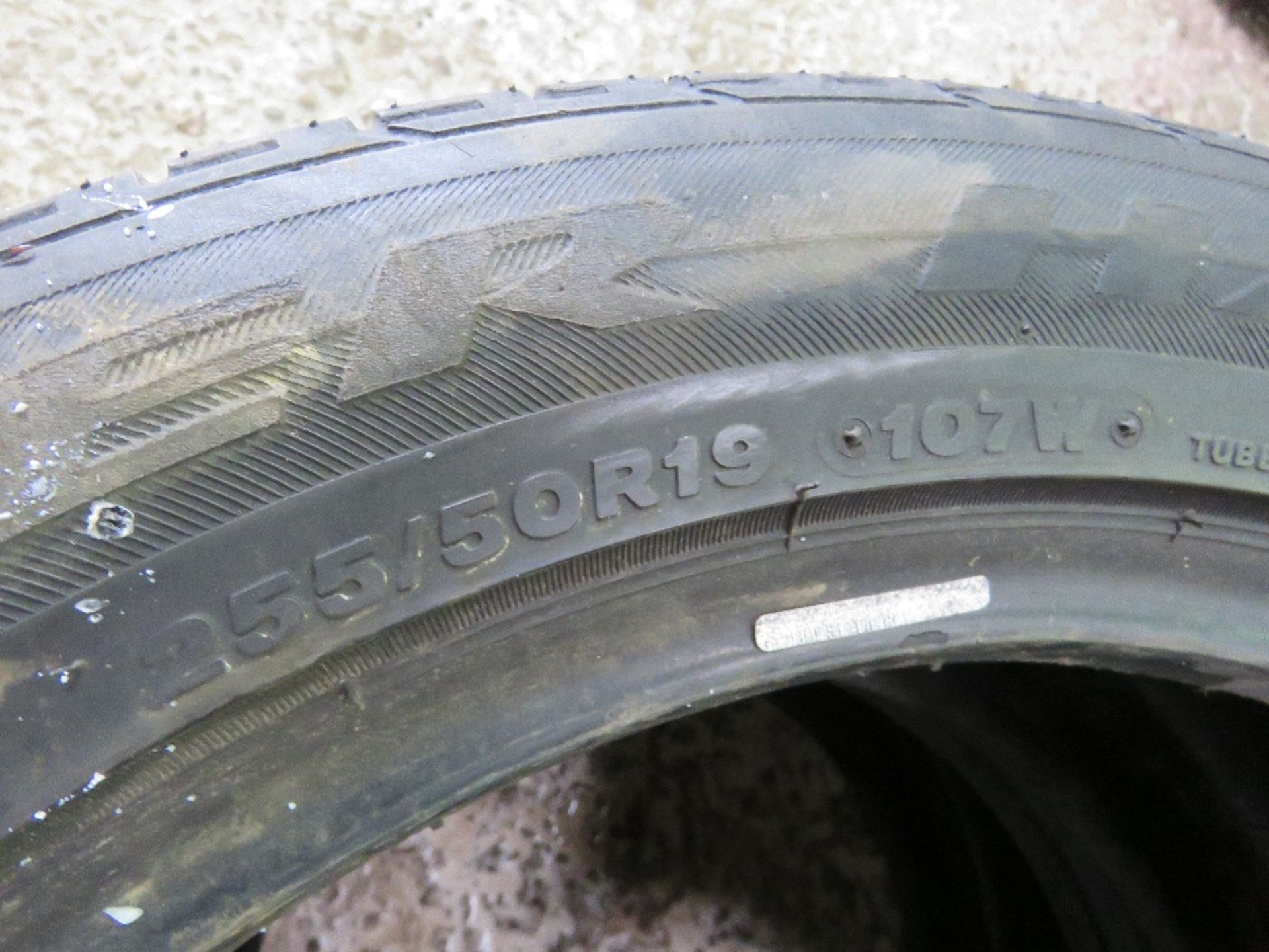 2 X TYRES, CONDITION UNKNOWN 255-50R19. - Image 4 of 4