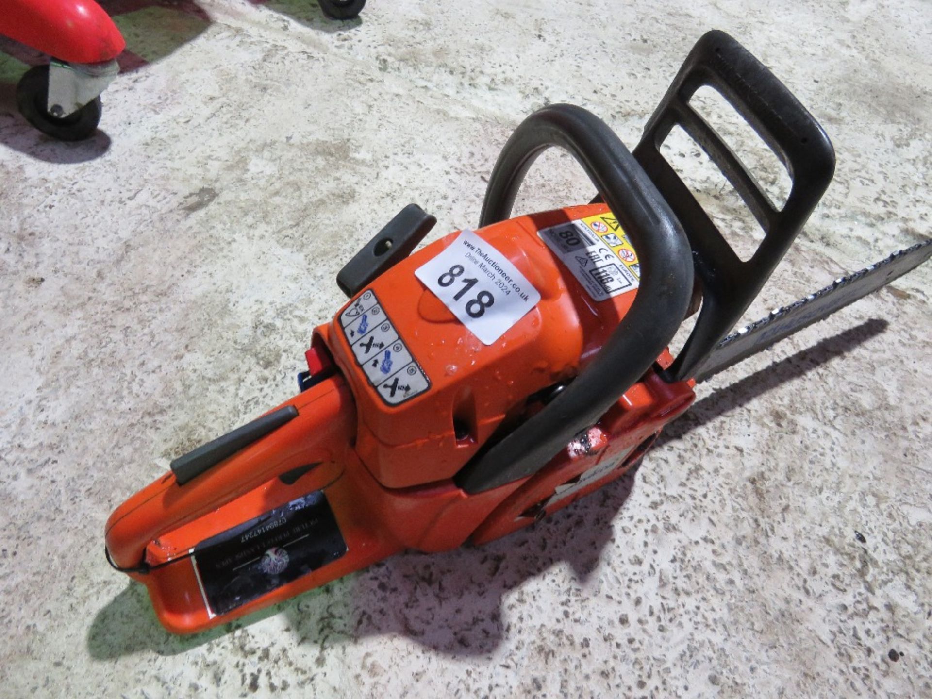 HUSQVARNA 120 PETROL CHAINSAW.....THIS LOT IS SOLD UNDER THE AUCTIONEERS MARGIN SCHEME, THEREFORE NO - Image 4 of 4