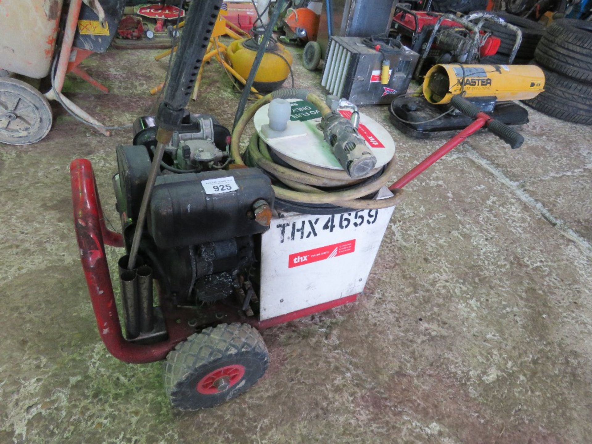 BRENDON DIESEL PRESSURE WASHER, WHEN TESTED WAS SEEN TO START AND RUN. THX4659 - Image 2 of 6