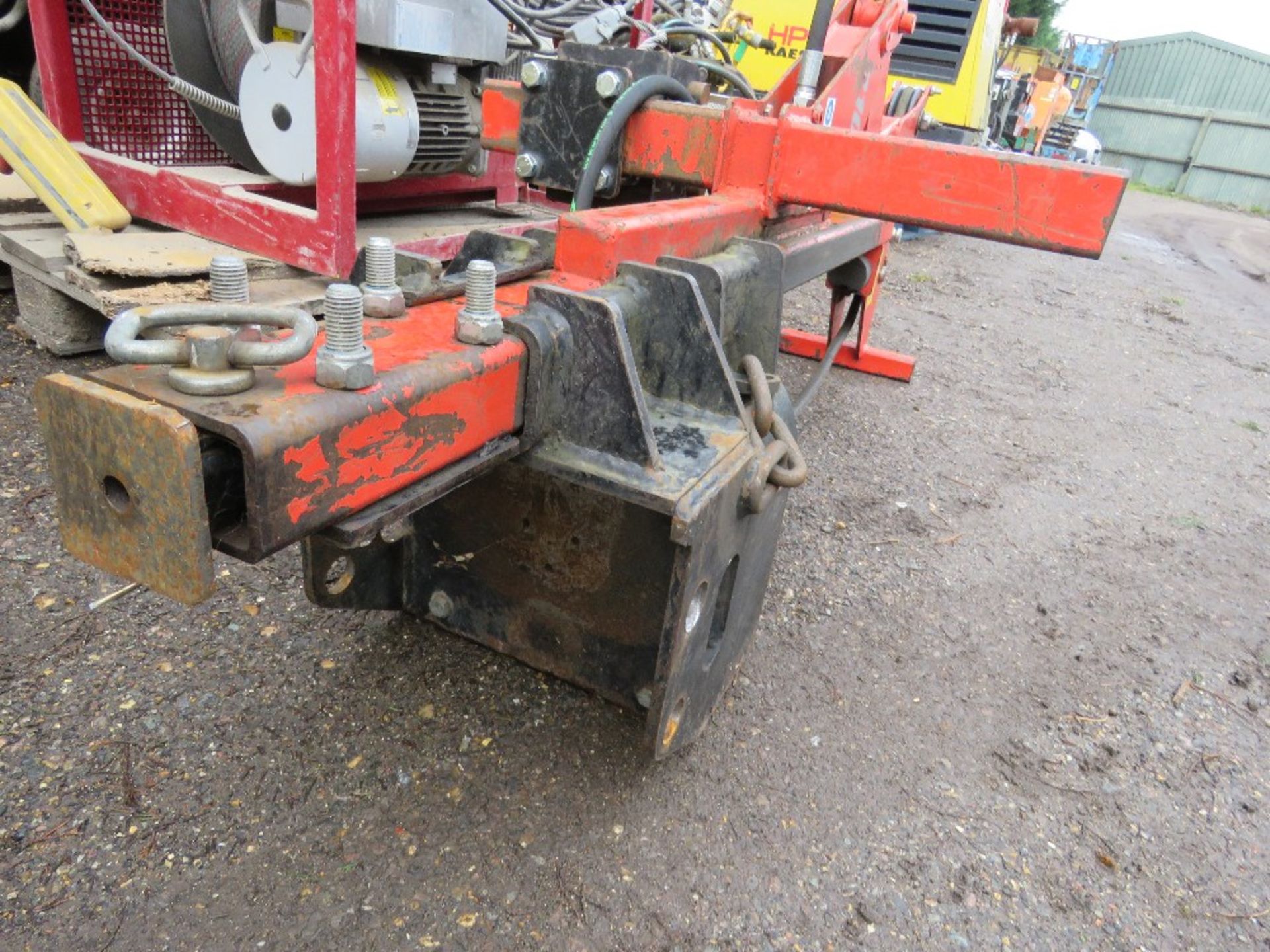 PROTECH P10 EXCAVATOR MOUNTED POST DRIVER / KNOCKER WITH DROP DOWN LEG, TO SUIT 1.5-2.5TONNE EXCAVAT - Image 4 of 6