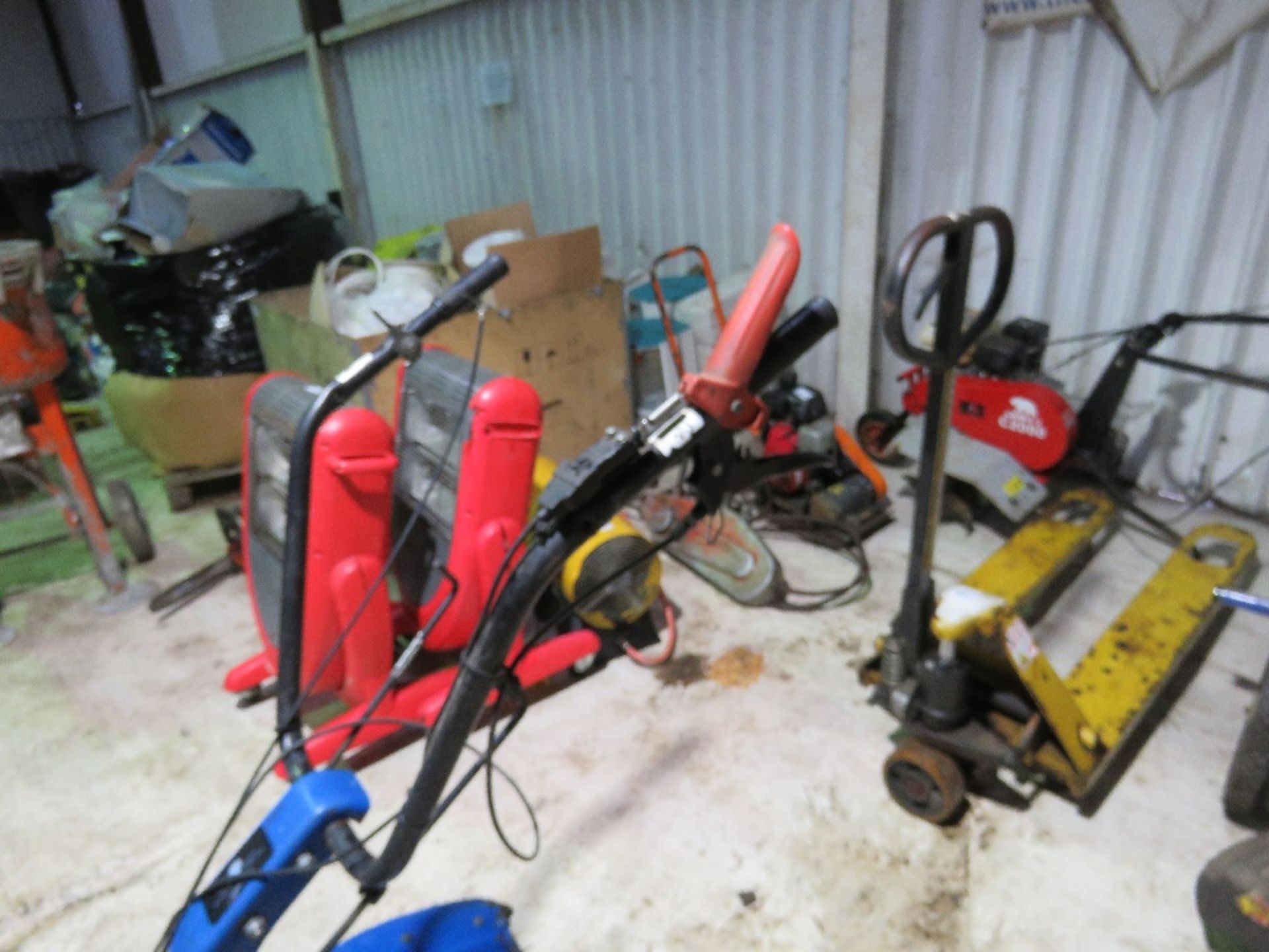 CAMON C8 PETROL ENGINED PROFESSIONAL ROTORVATOR.....THIS LOT IS SOLD UNDER THE AUCTIONEERS MARGIN SC - Image 4 of 7