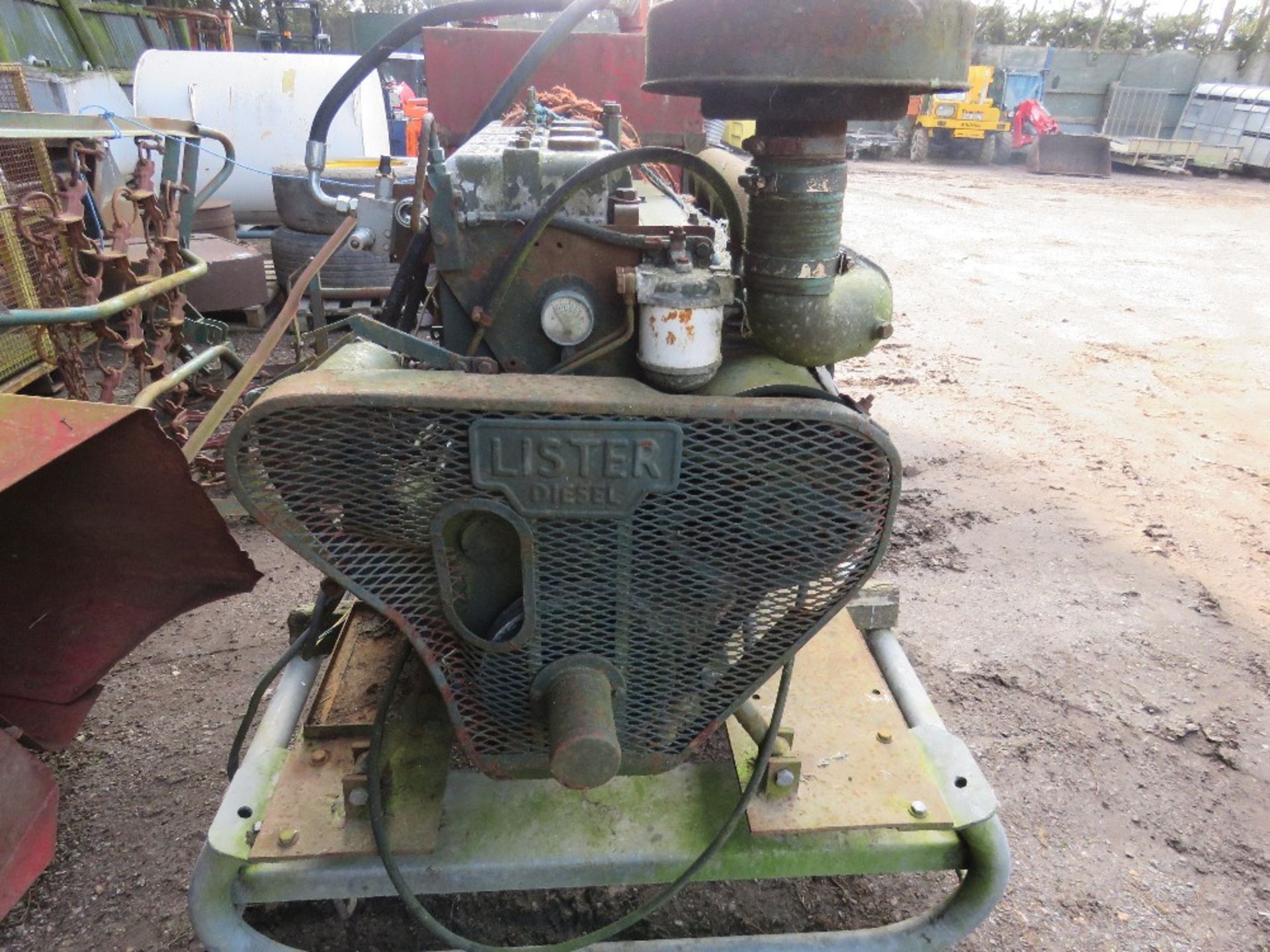 LISTER 4 CYLINDER ENGINED HYDRAULIC POWER PACK ON SKID FRAME. - Image 5 of 8