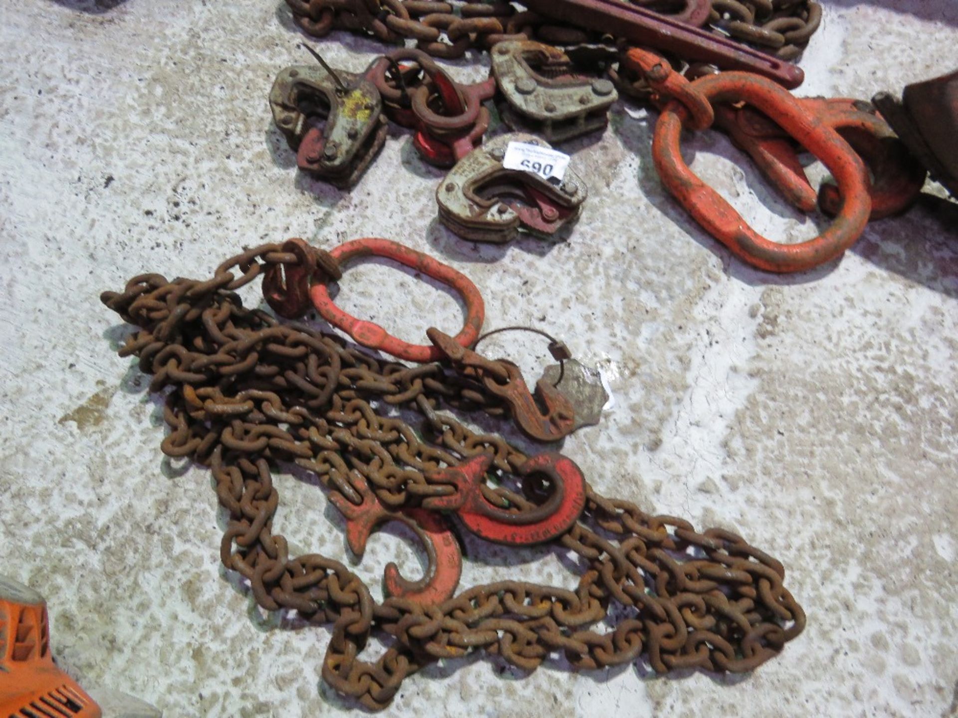 SET OF 2 LEGGED LIFTING CHAINS, 8FT OVERALL LENGTH APPROX. - Image 3 of 3