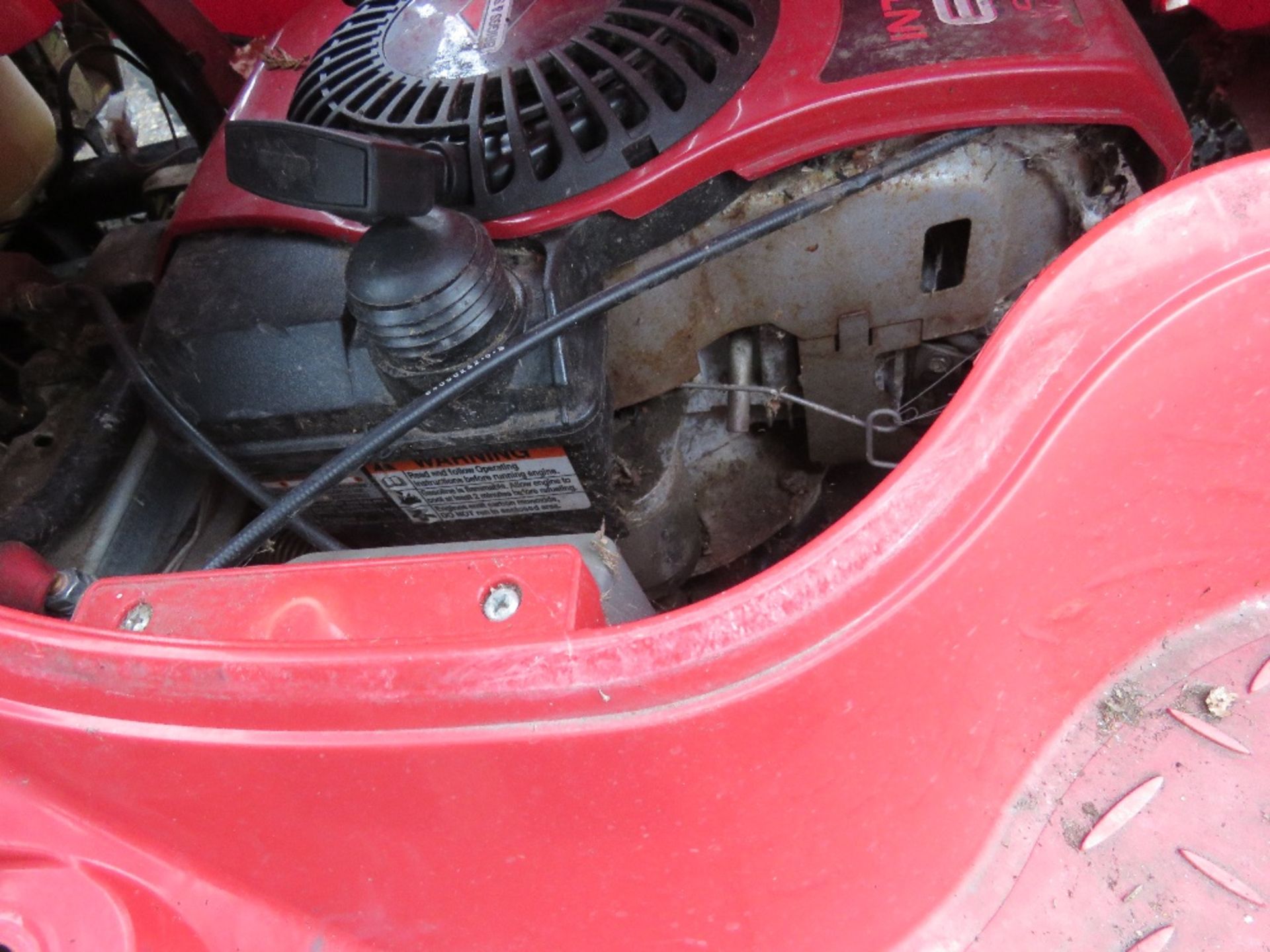 MOUNTFIELD RIDE ON MOWER.....THIS LOT IS SOLD UNDER THE AUCTIONEERS MARGIN SCHEME, THEREFORE NO VAT - Image 4 of 4