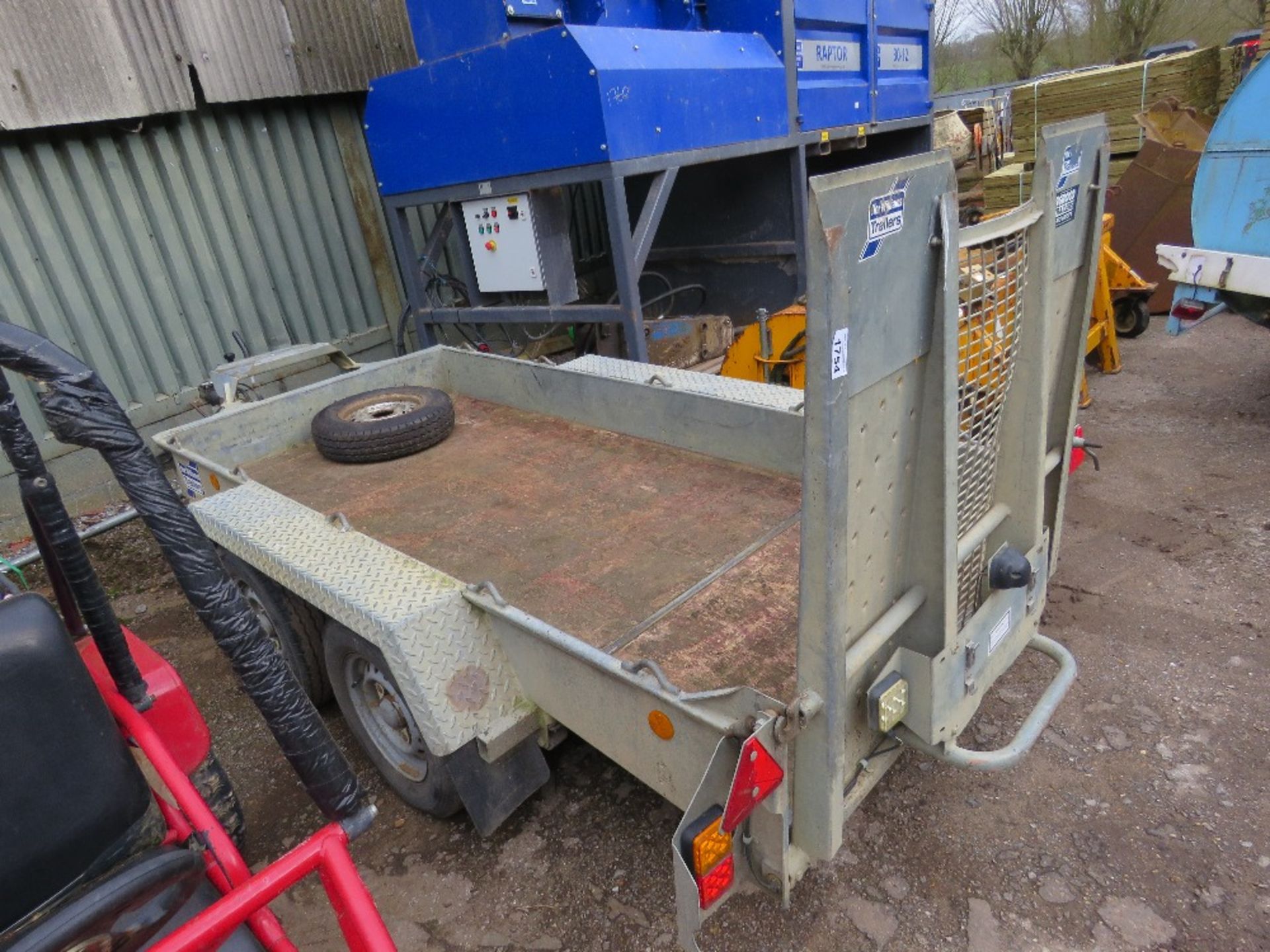 IFOR WILLIAMS GH94BT MINI DIGGER TRAILER TWIN AXLE 2.7TONNE RATED SN:SCKD00000G0687270 SURPLUS TO - Image 2 of 8