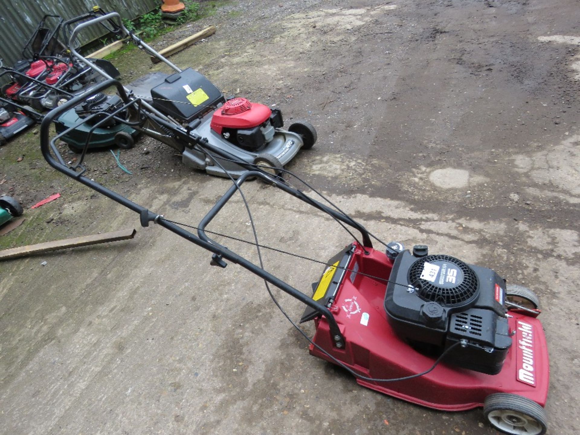MOUNTFIELD PETROL ENGINED ROLLER LAWNMOWER , NO COLLECTOR. THIS LOT IS SOLD UNDER THE AUCTIONEERS M - Image 3 of 4