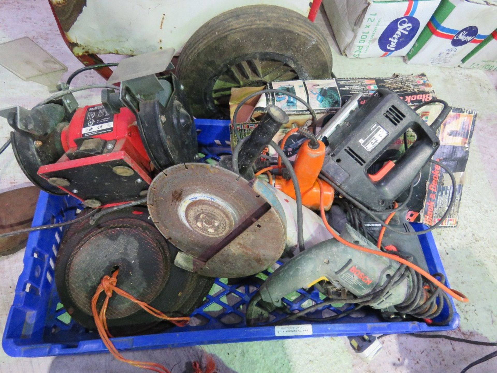 BENCH GRINDER PLUS POWER TOOLS AS SHOWN.....THIS LOT IS SOLD UNDER THE AUCTIONEERS MARGIN SCHEME, TH - Image 2 of 3