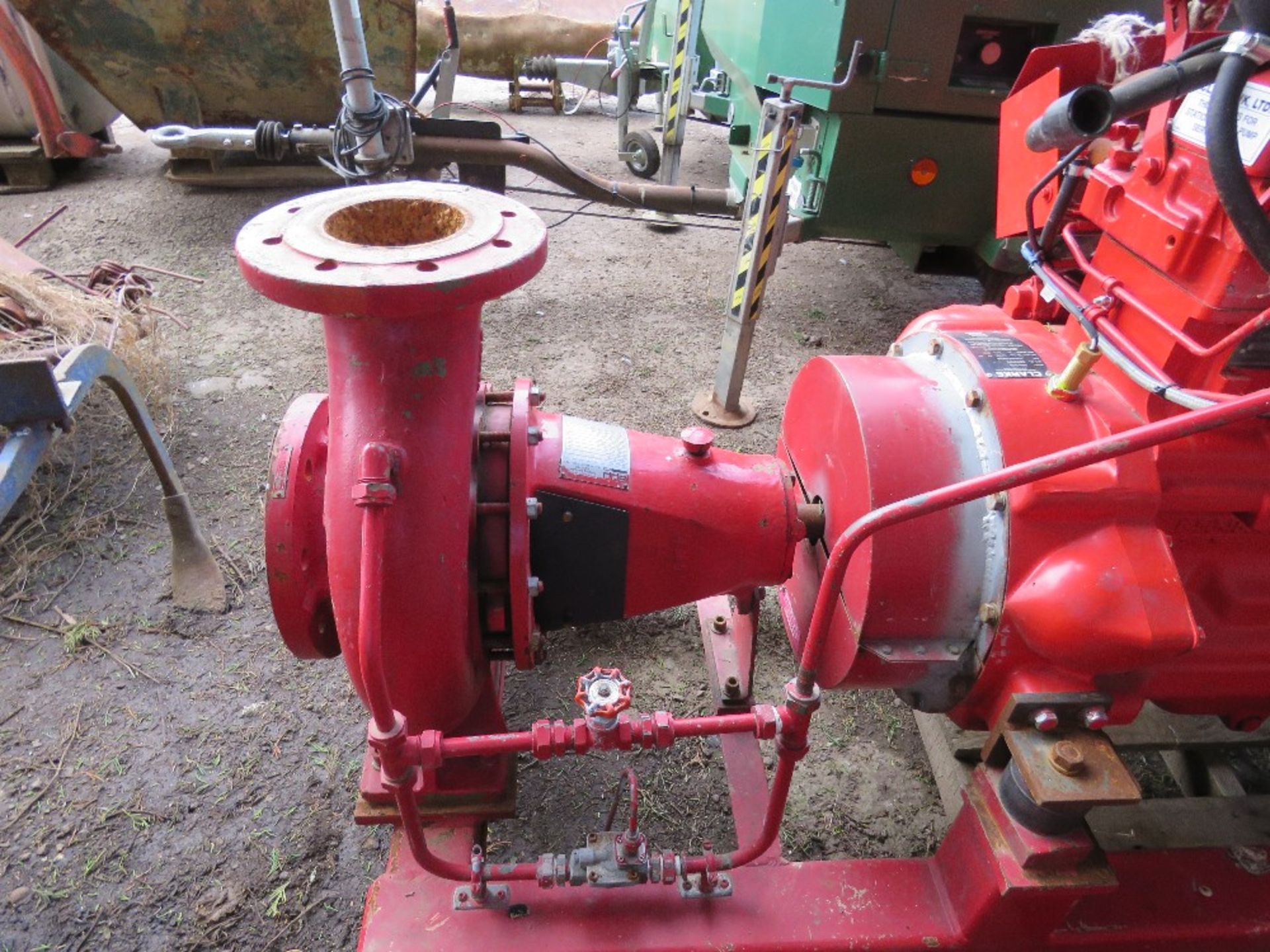 STERLING SPP FIRE PUMP, JOHN DEERE 4 CYLINDER ENGINE POWERED. LOW HOURS/STANDBY ONLY.....THIS LOT IS - Image 7 of 13