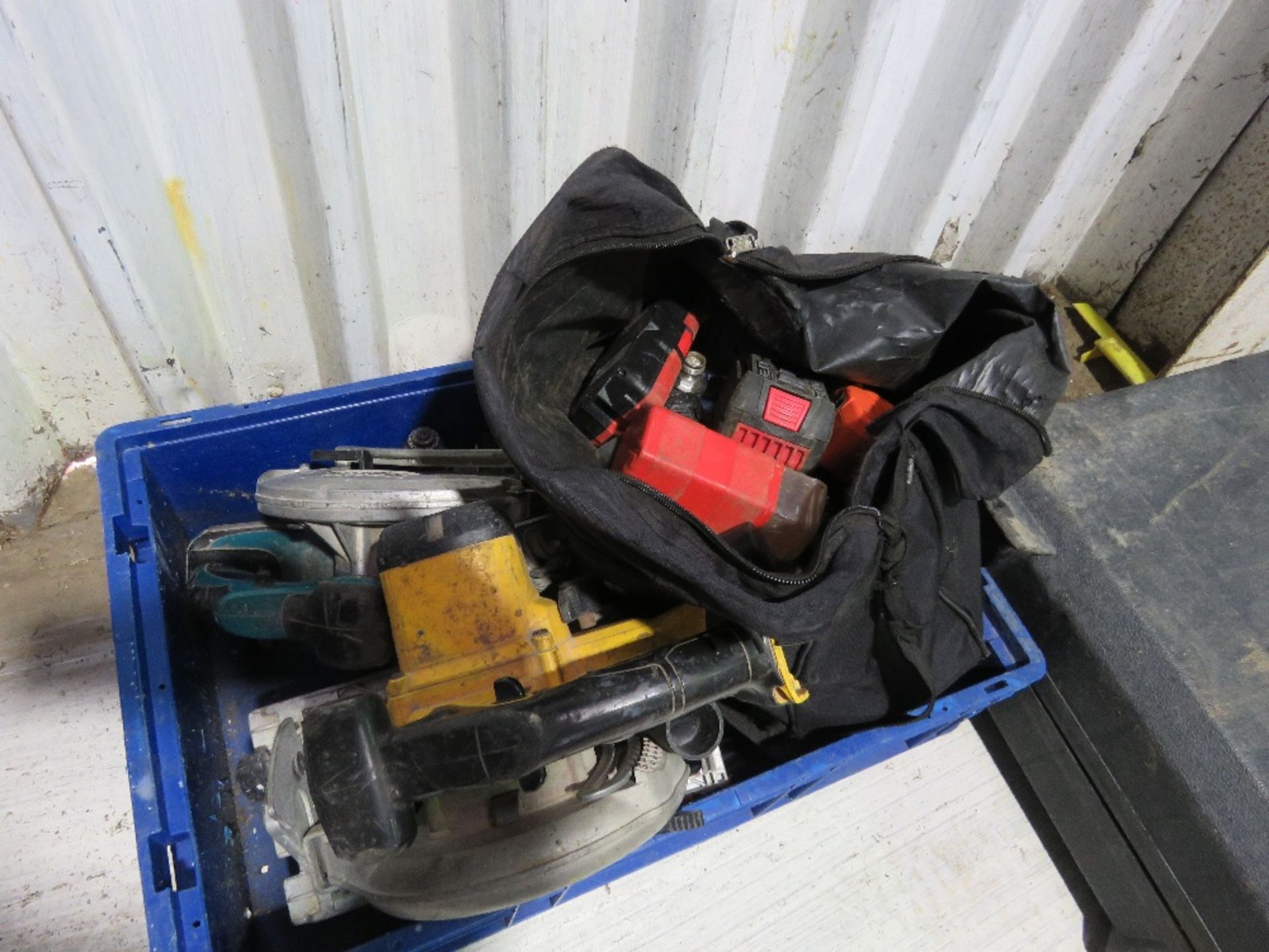 QUANTITY OF BATTERY POWERED TOOLS, AS SHOWN.....THIS LOT IS SOLD UNDER THE AUCTIONEERS MARGIN SCHEME