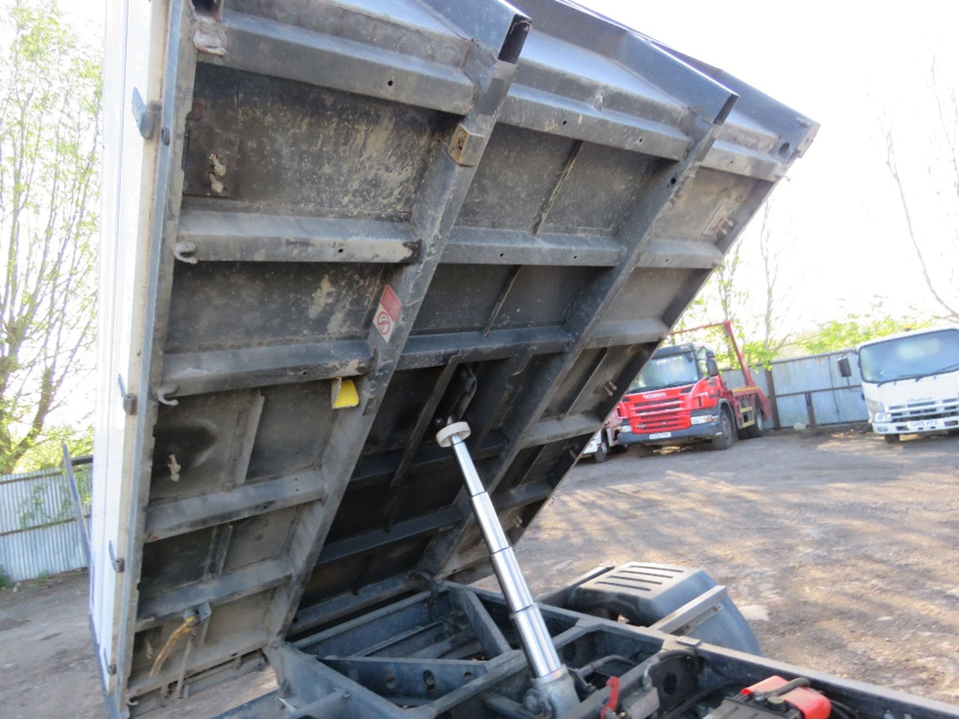 FORD TRANSIT TIPPER TRUCK WITH TOOL STORAGE LOCKER REG:BF65 GMZ. WITH ...