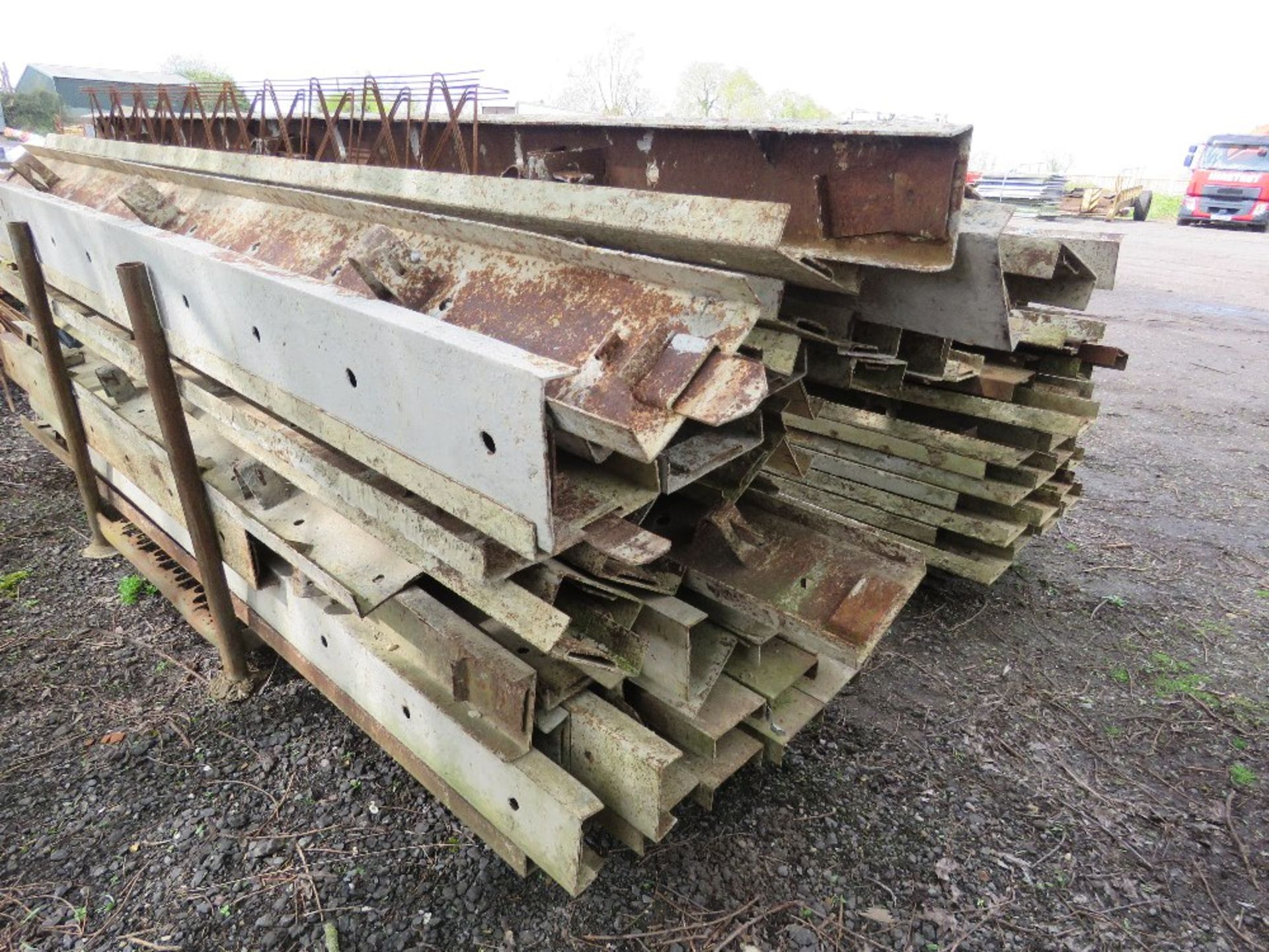 STILLAGE CONTAINING 6" & 8" CONCRETE ROAD FORMS. SOURCED FROM COMPANY LIQUIDATION. - Image 4 of 5