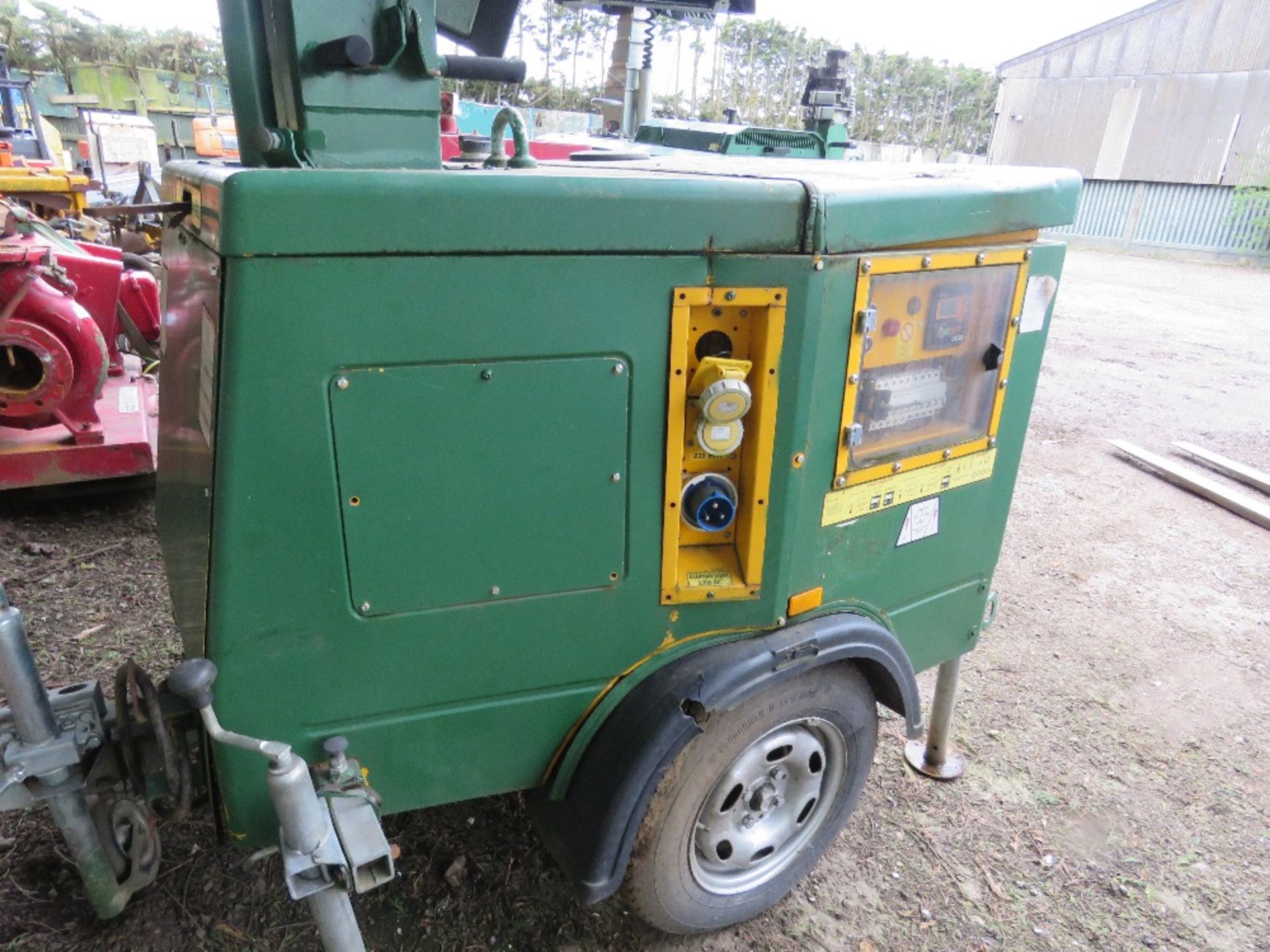 JCB TOWED LIGHTING TOWER WITH YANMAR 3 CYLINDER DIESEL ENGINE. TELESCOPIC MAST. - Image 2 of 11