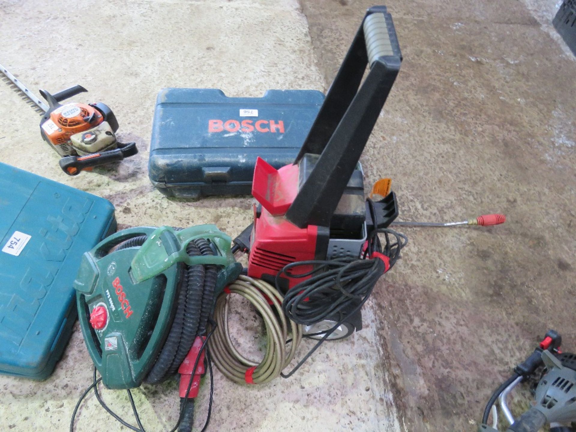 POWER WASHER PLUS A BOSCH HOSE EXTENSION. - Image 4 of 6