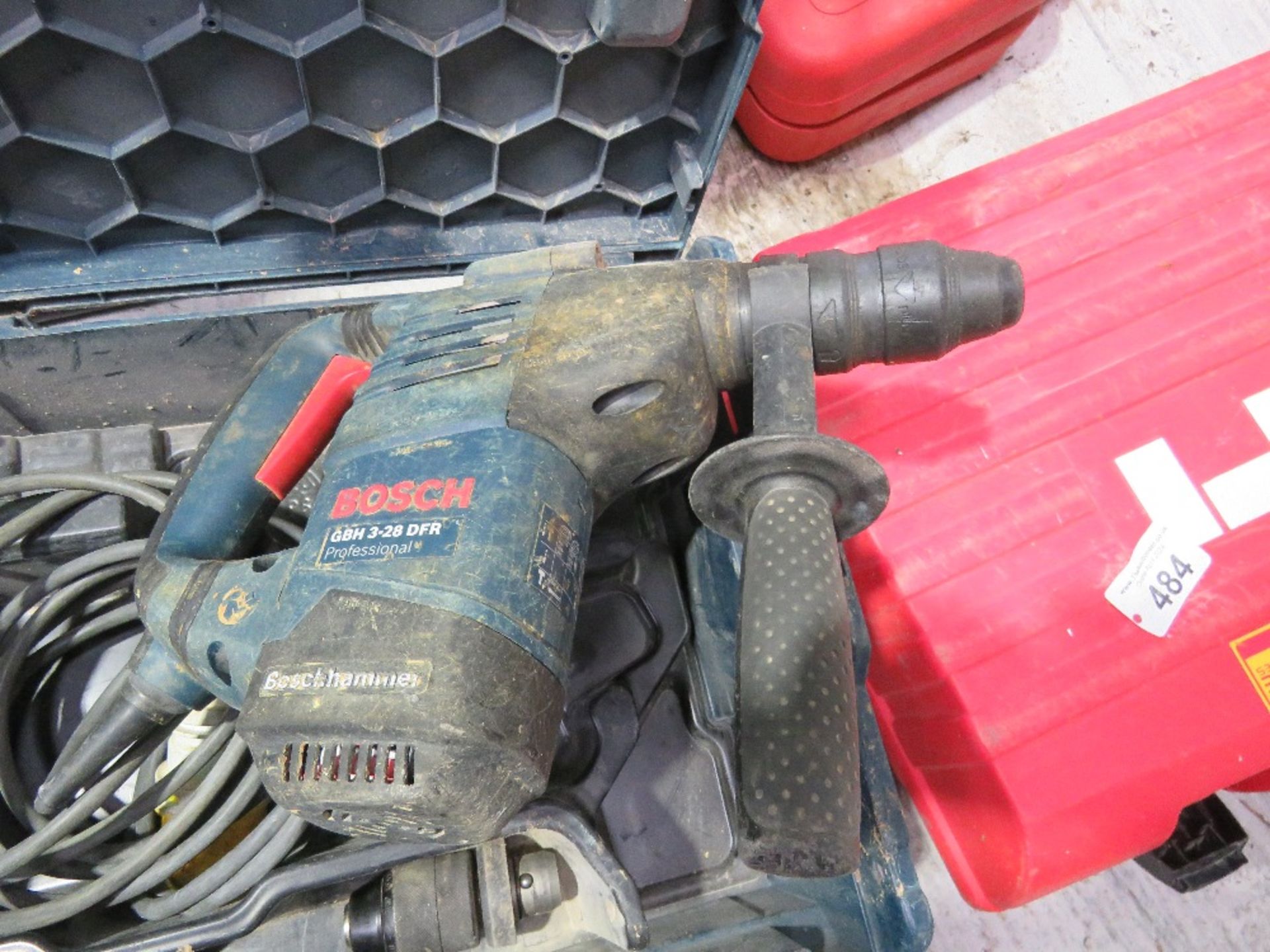 2 X BOSCH SMALL SIZED BREAKER DRILLS. - Image 2 of 4