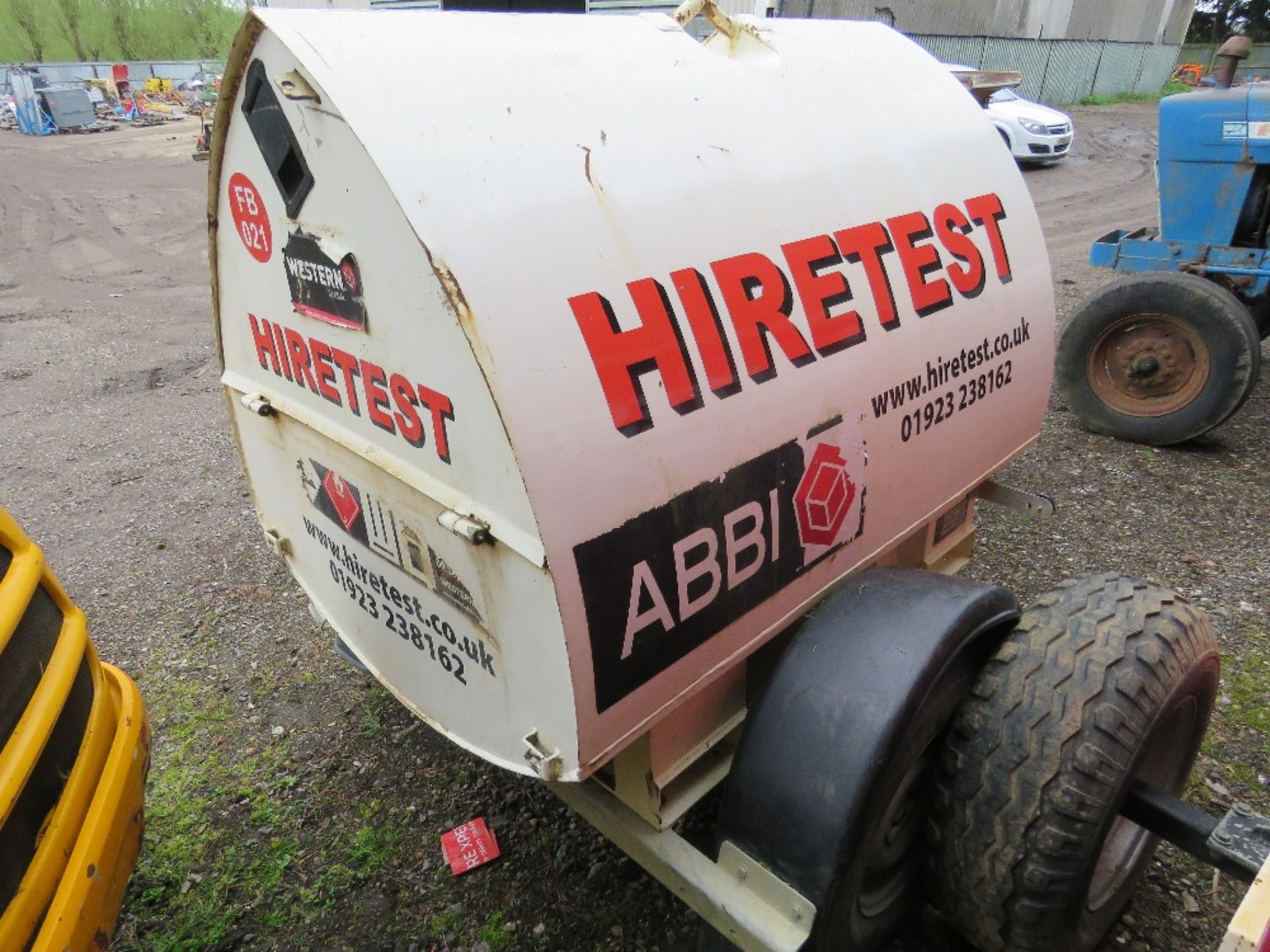 WESTERN ABBI TOWED FUEL BOWSER, 990 LITRE CAPACITY, YEAR 2020 BUILD. RING HITCH. 12VOLT ELECTRIC TRA - Image 4 of 7