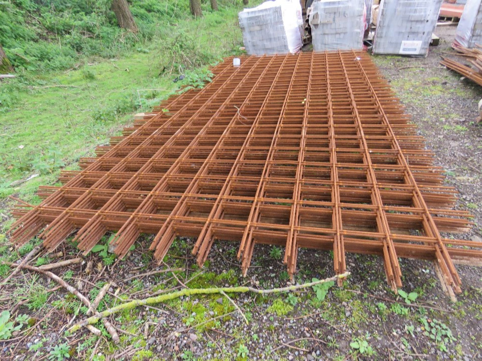 12NO SHEETS OF HEAVY DUTY CONCRETE REINFORCING MESH BAR 8FT X 16FT APPROX SOURCED FROM COMPANY LIQU - Image 2 of 4