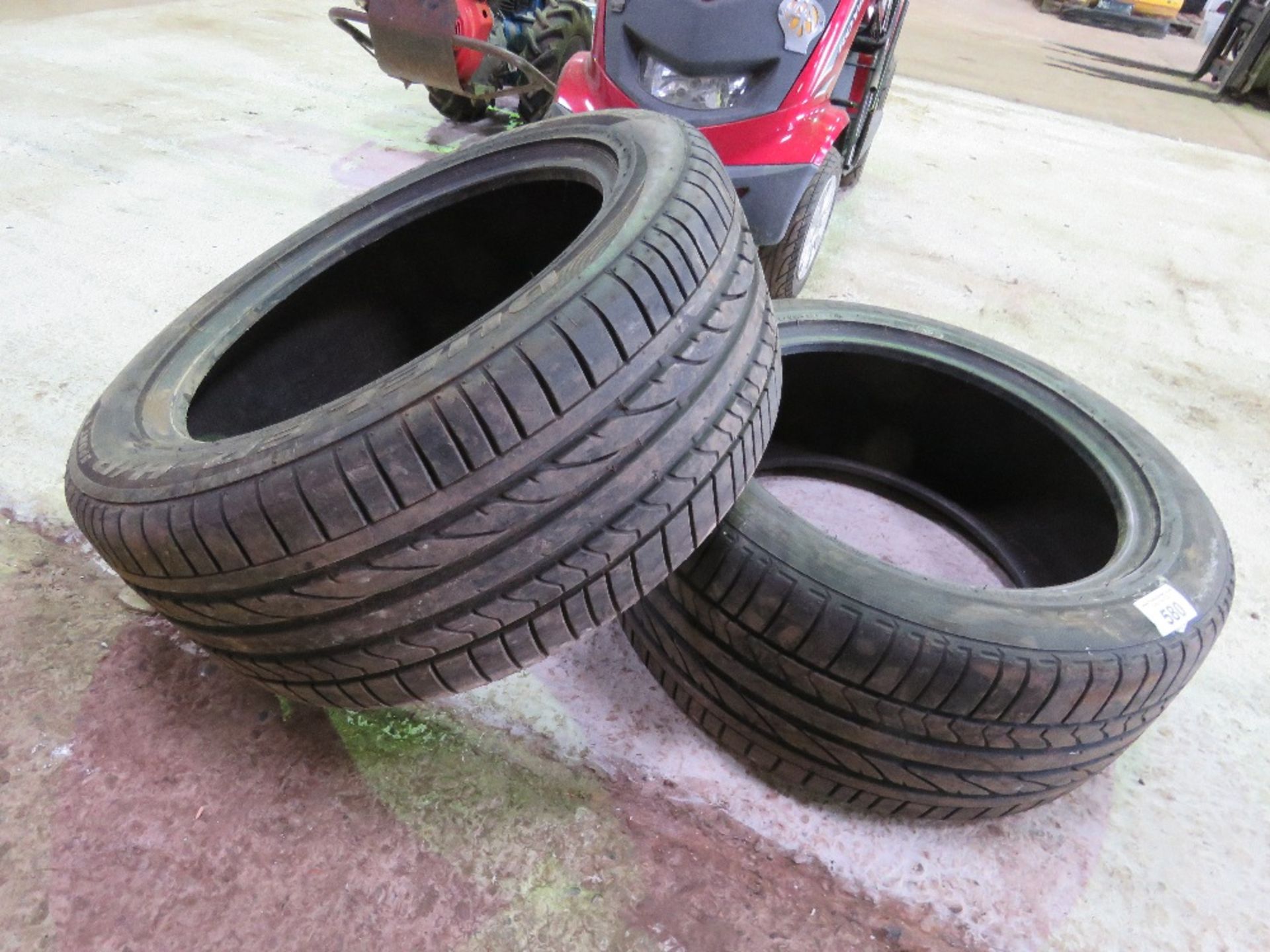 2 X TYRES, CONDITION UNKNOWN 255-50R19.