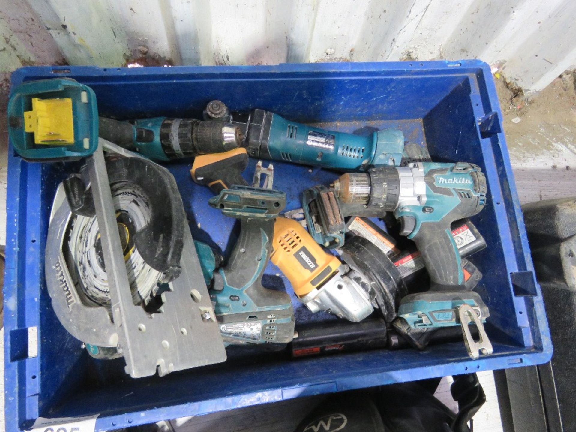 QUANTITY OF BATTERY POWERED TOOLS, AS SHOWN.....THIS LOT IS SOLD UNDER THE AUCTIONEERS MARGIN SCHEME - Image 4 of 4