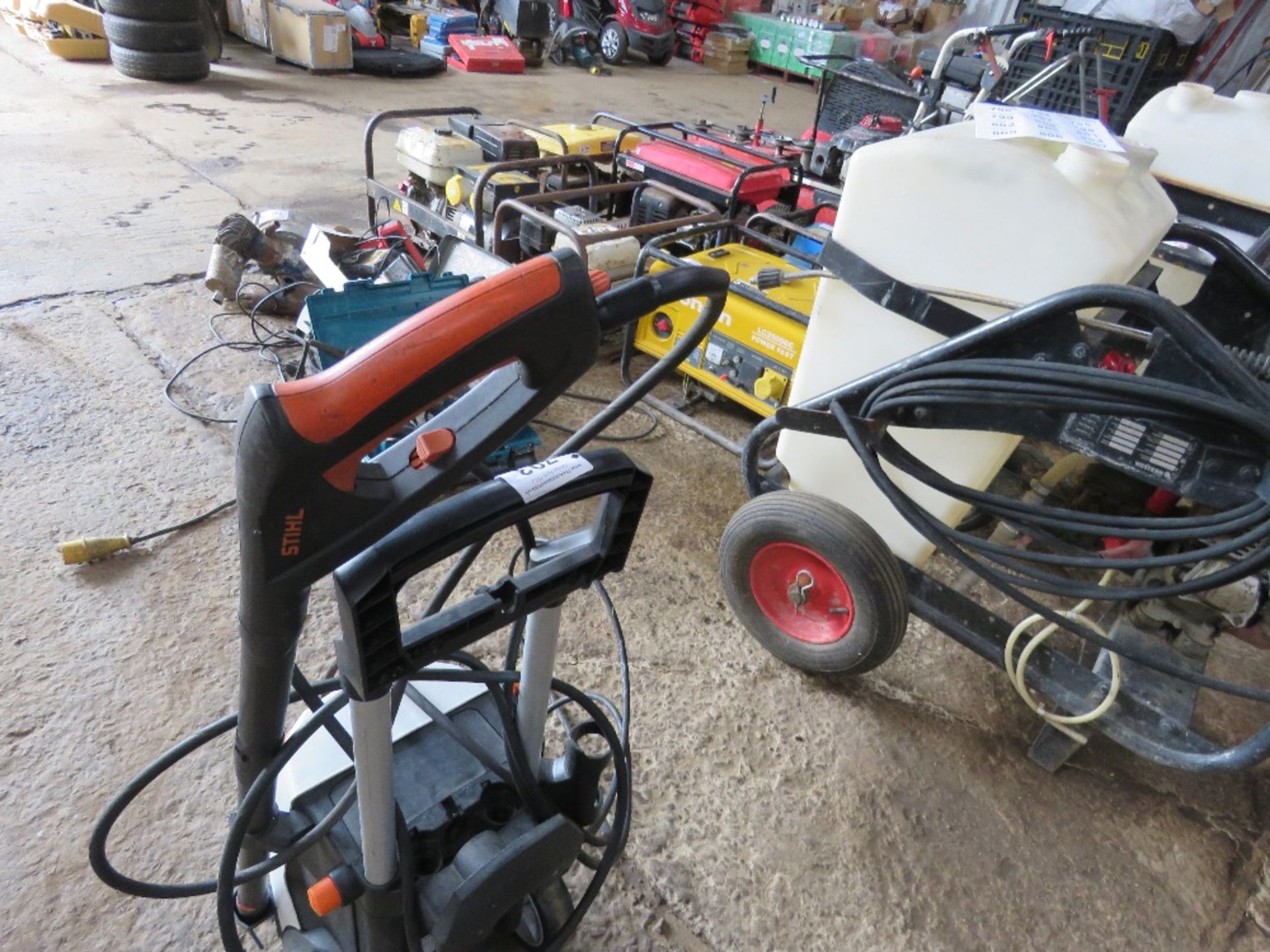 STIHL RE119 240VOLT POWER WASHER.....THIS LOT IS SOLD UNDER THE AUCTIONEERS MARGIN SCHEME, THEREFORE - Bild 4 aus 6