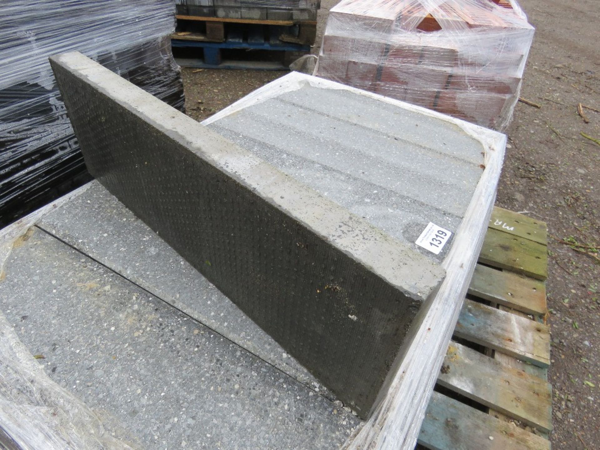 3 X PALLETS OF HEAVY DUTY RECTANGULAR BLOCK PAVERS 600MM X 20MM APPROX. - Image 11 of 11