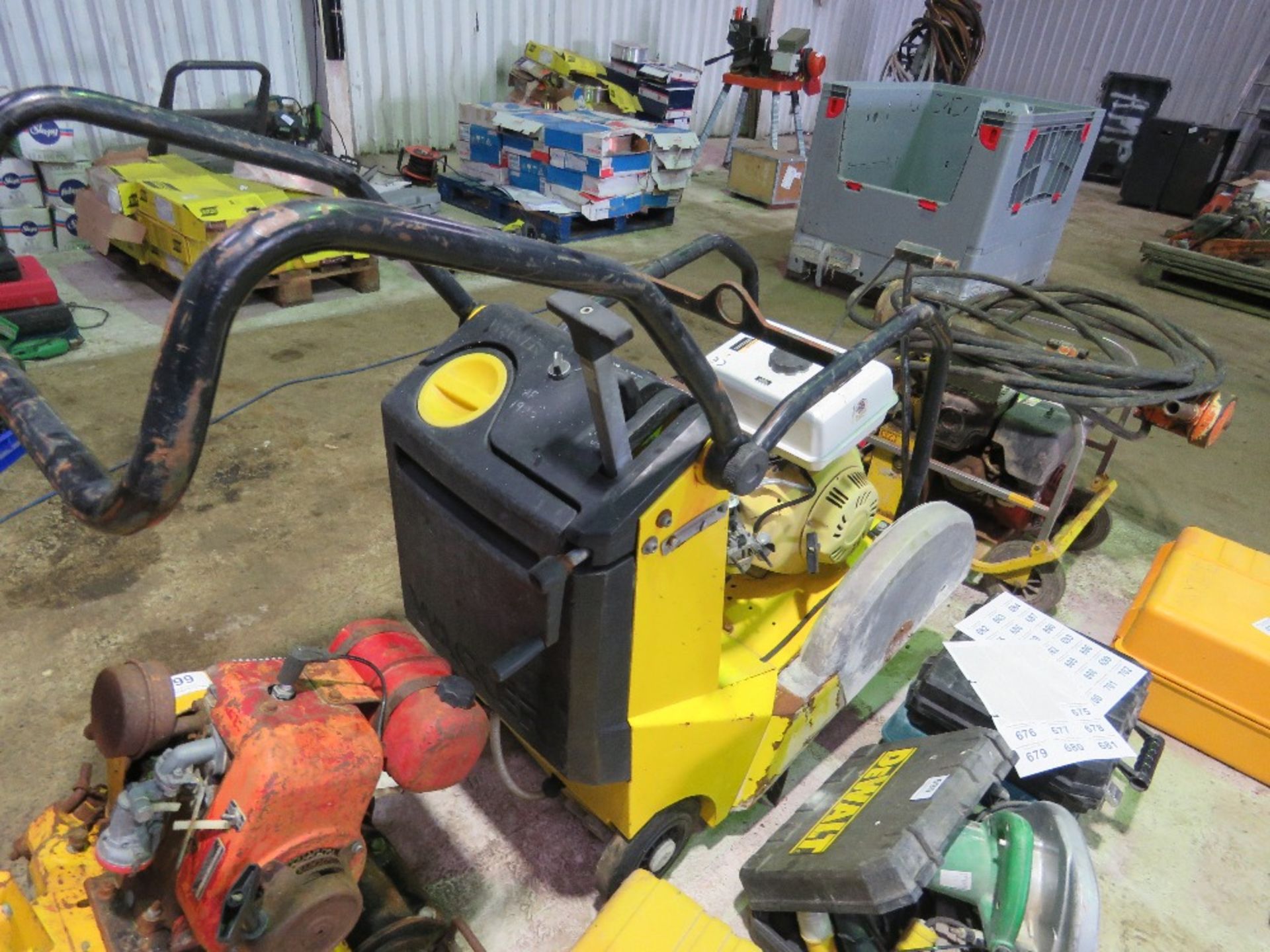 WACKER BFS1350A PETROL ENGINED FLOOR SAW. - Image 7 of 7