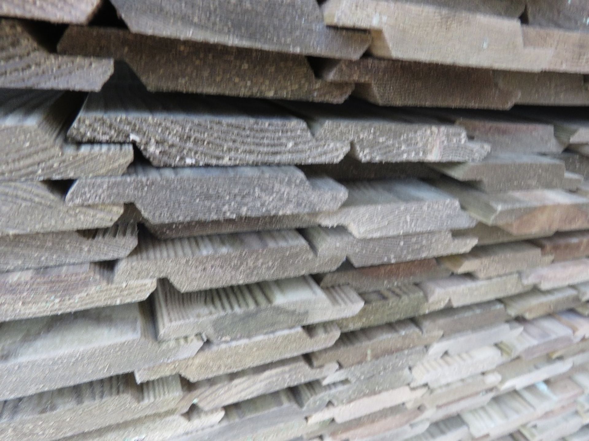 LARGE PACK OF PRESSURE TREATED SHIPLAP TYPE TIMBER CLADDING BOARDS. 1.73-1.93M LENGTH X 100MM WIDTH - Image 3 of 3