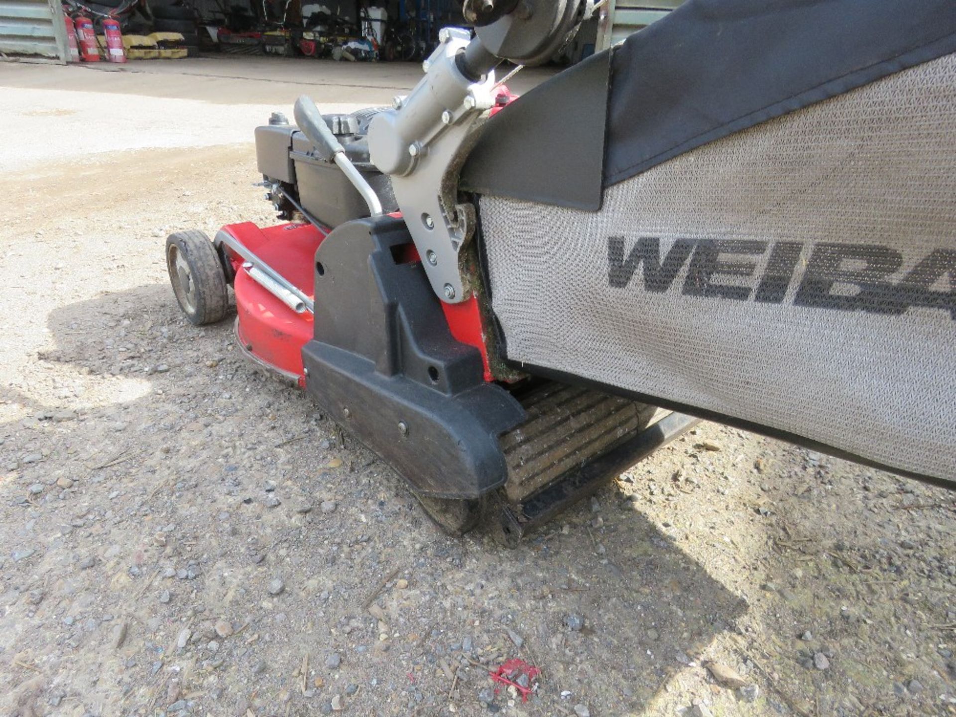 WEIBANG LEGACY 56V ROLLER MOWER, YEAR 2020 WITH COLLECTOR. ADJUSTABLE HANDLES, PROFESSIONAL MACHINE. - Image 6 of 6